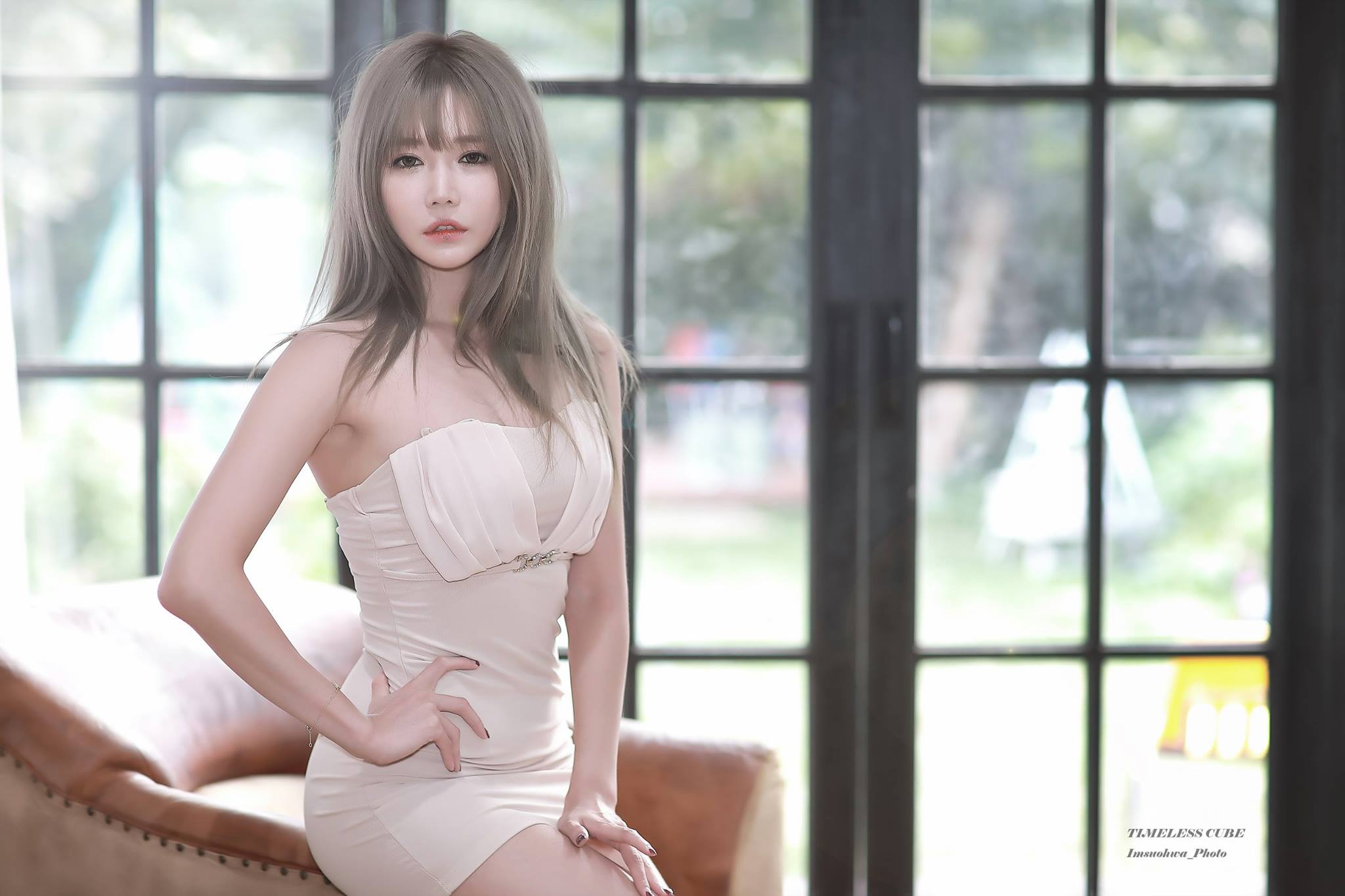 Han Ga Eun Asian Model Long Hair Strapless Dress Hands On Hips 2048x1365