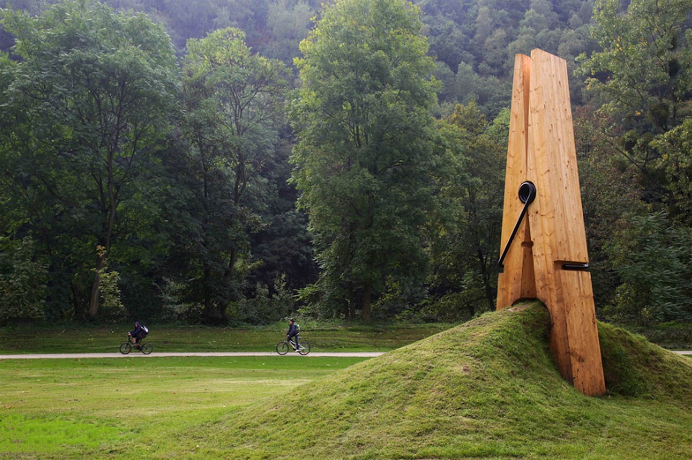 Trees Forest Nature Clothespin Artwork Park Hill Grass Wood Cycling Giant Belgium Sculpture Photo Ma 1360x905