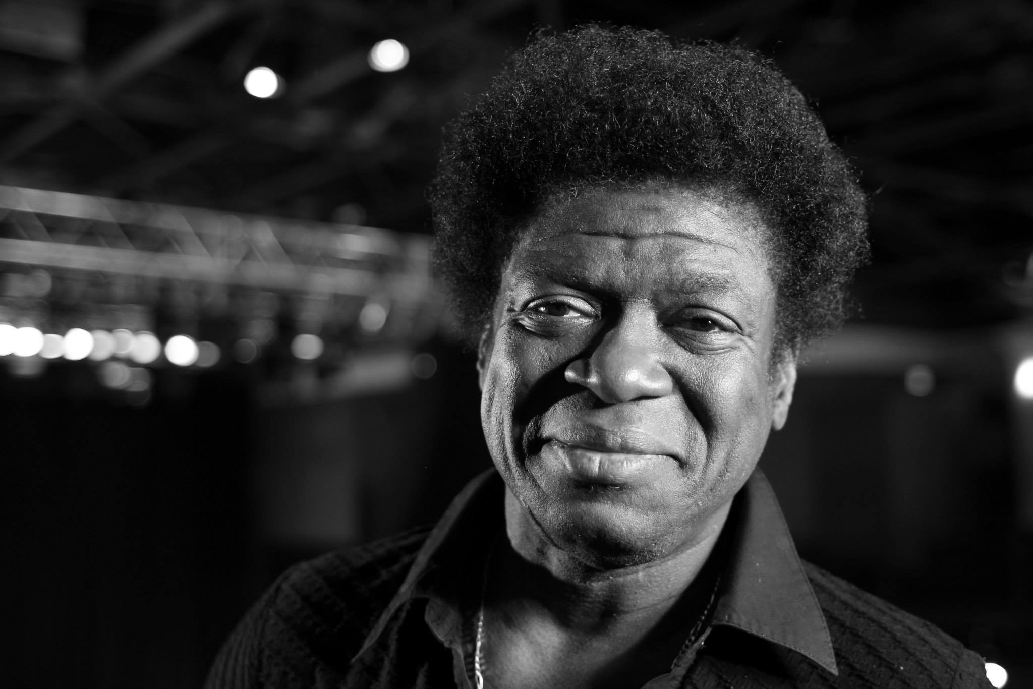 Music Charles Bradley Men African Monochrome Curly Hair Looking At Viewer 2048x1366
