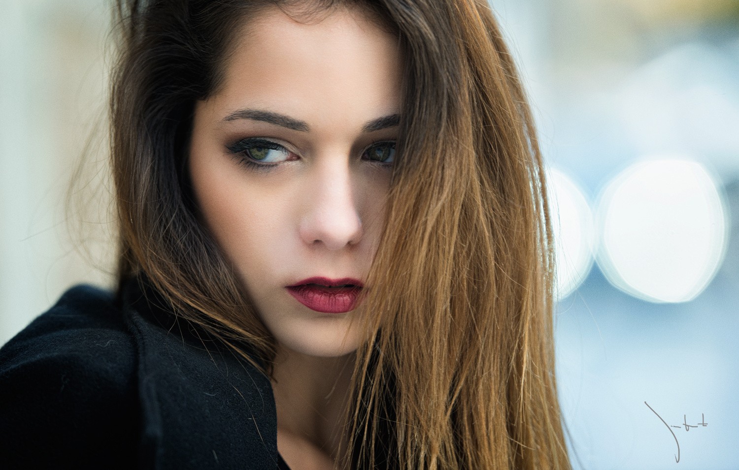 Juan Renart Women Model Long Hair Auburn Hair Face Depth Of Field Makeup Lips Eyes Coats Black Coat  1500x955