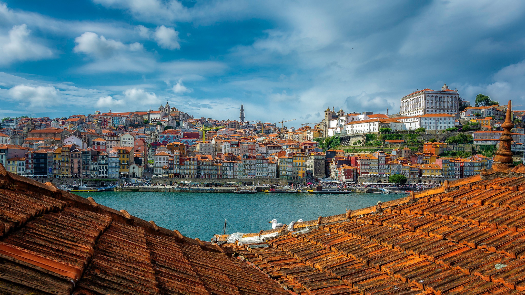 Rooftops Sky City Cityscape Porto Portugal 2048x1152