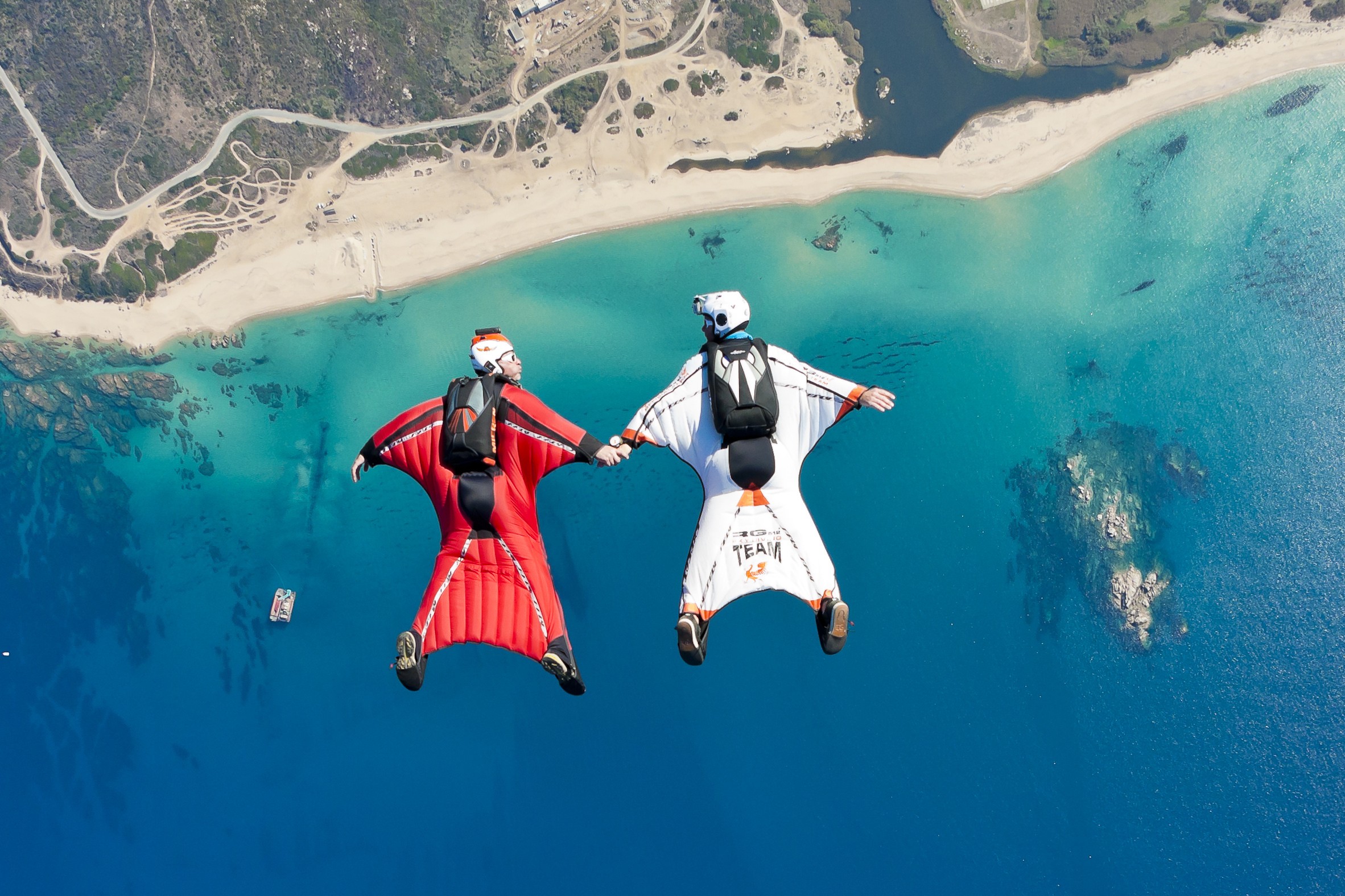 Skydiving Skydiver Beach Sea 2364x1576