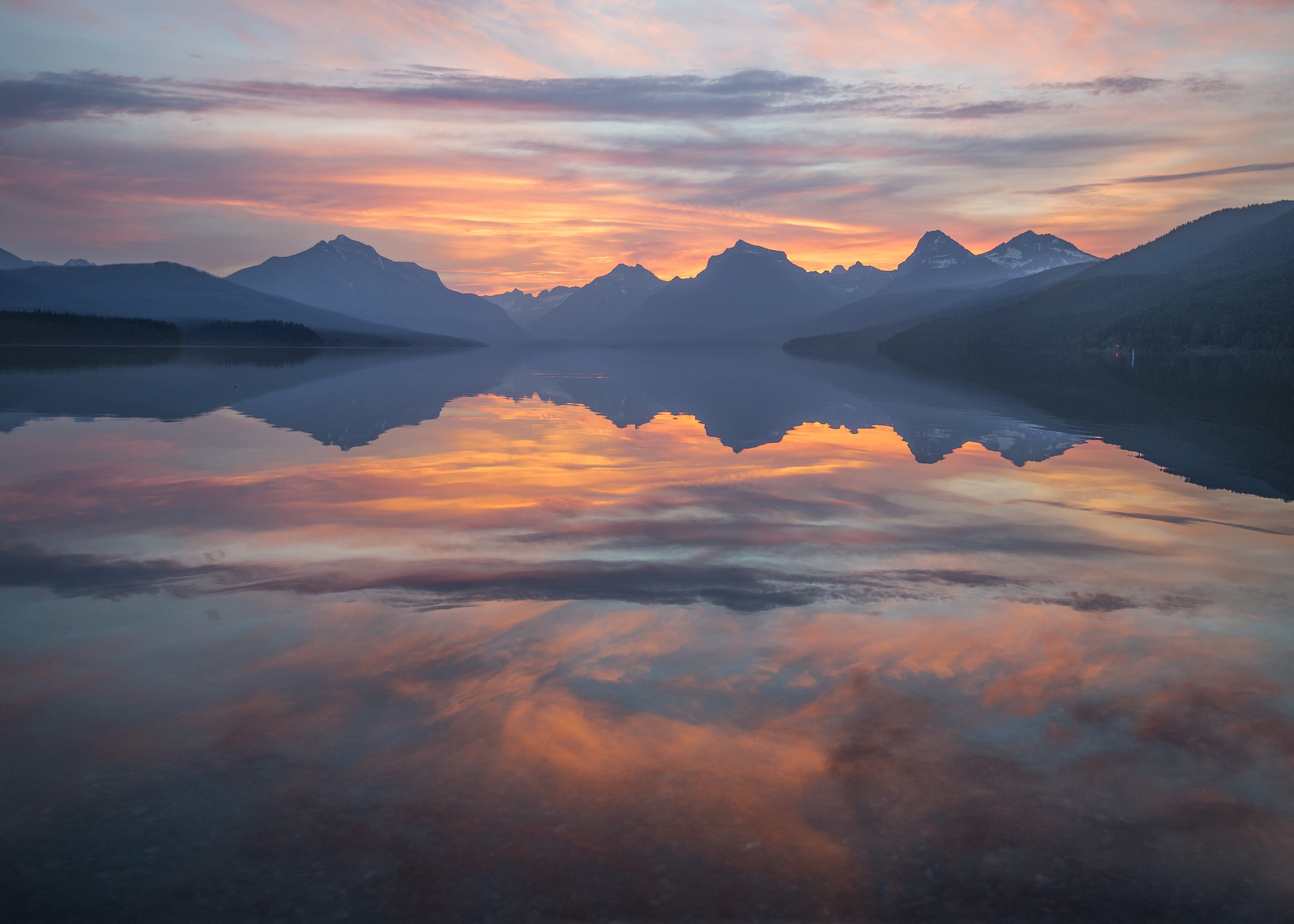 Glacier National Park Montana USA Sunrise Mountain Reflection Nature Sky Cloud Dawn Morning Lake 2800x1999