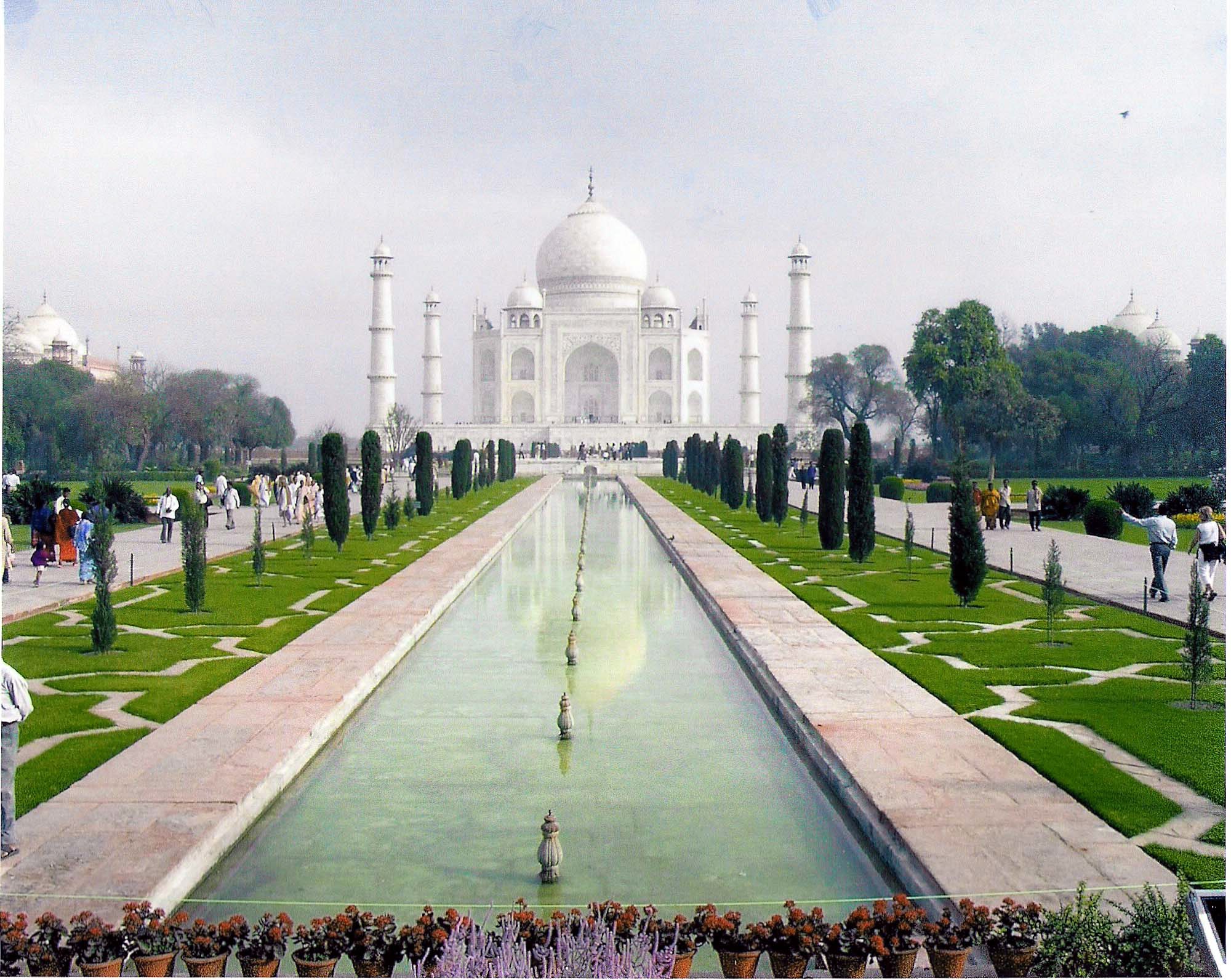 Taj Mahal 2000x1592