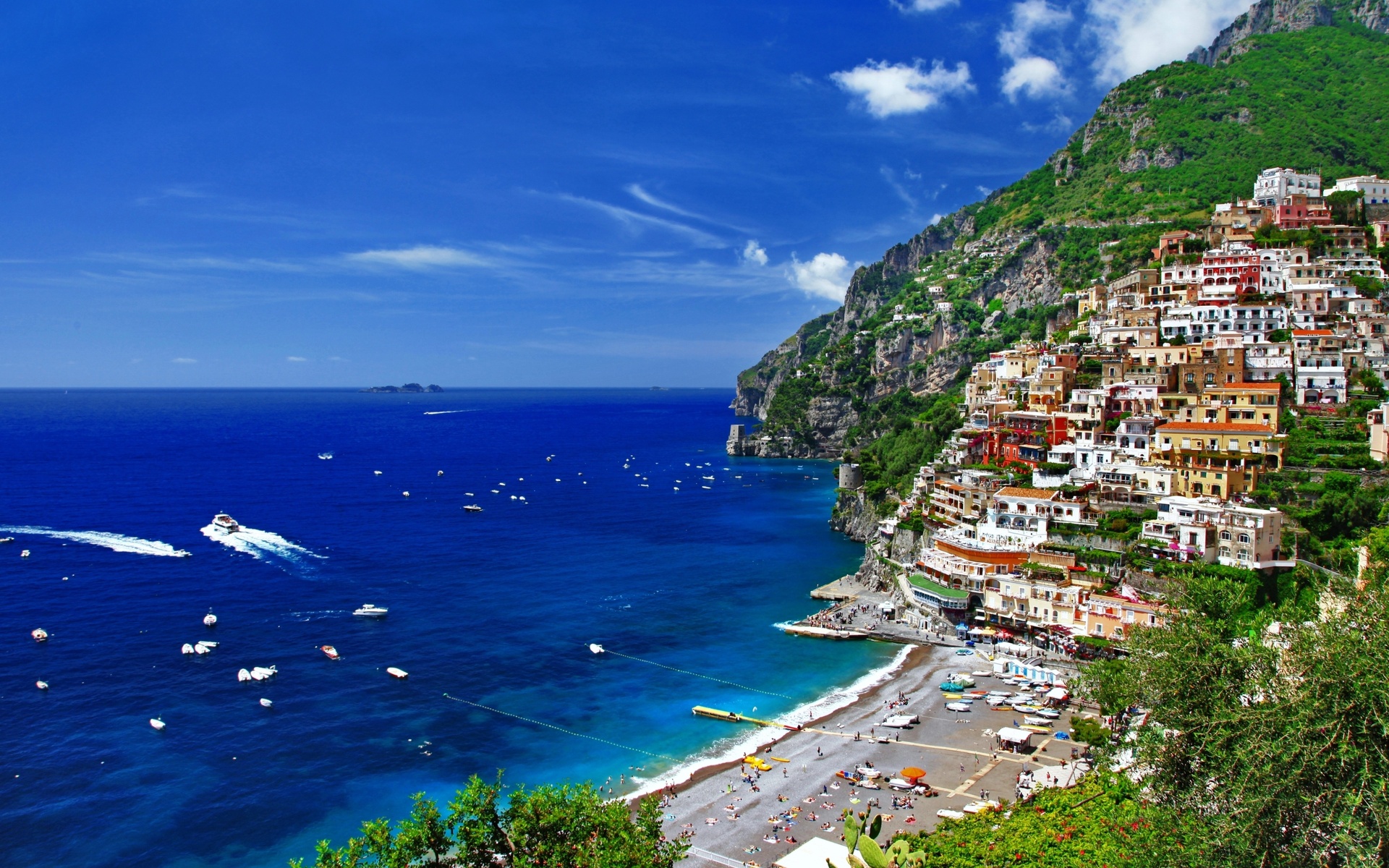 Resort Italy Scenic Tropical Ship Boat Sea Ocean Villa Village Town Positano Cliff City Sky Cloud 1920x1200