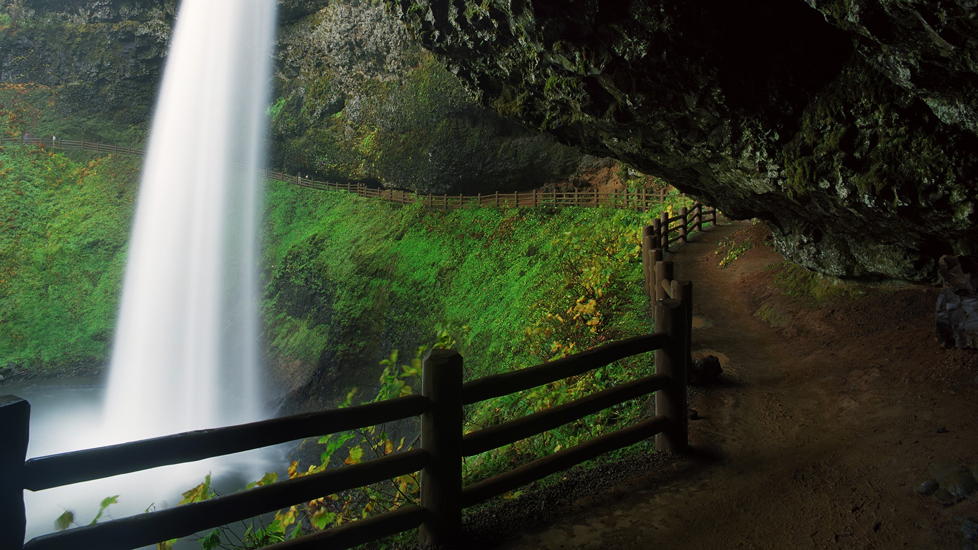 Nature Landscape Waterfall Rocks Moss Plants Water Long Exposure Monsoon Fence South Falls Oregon US 1920x1080