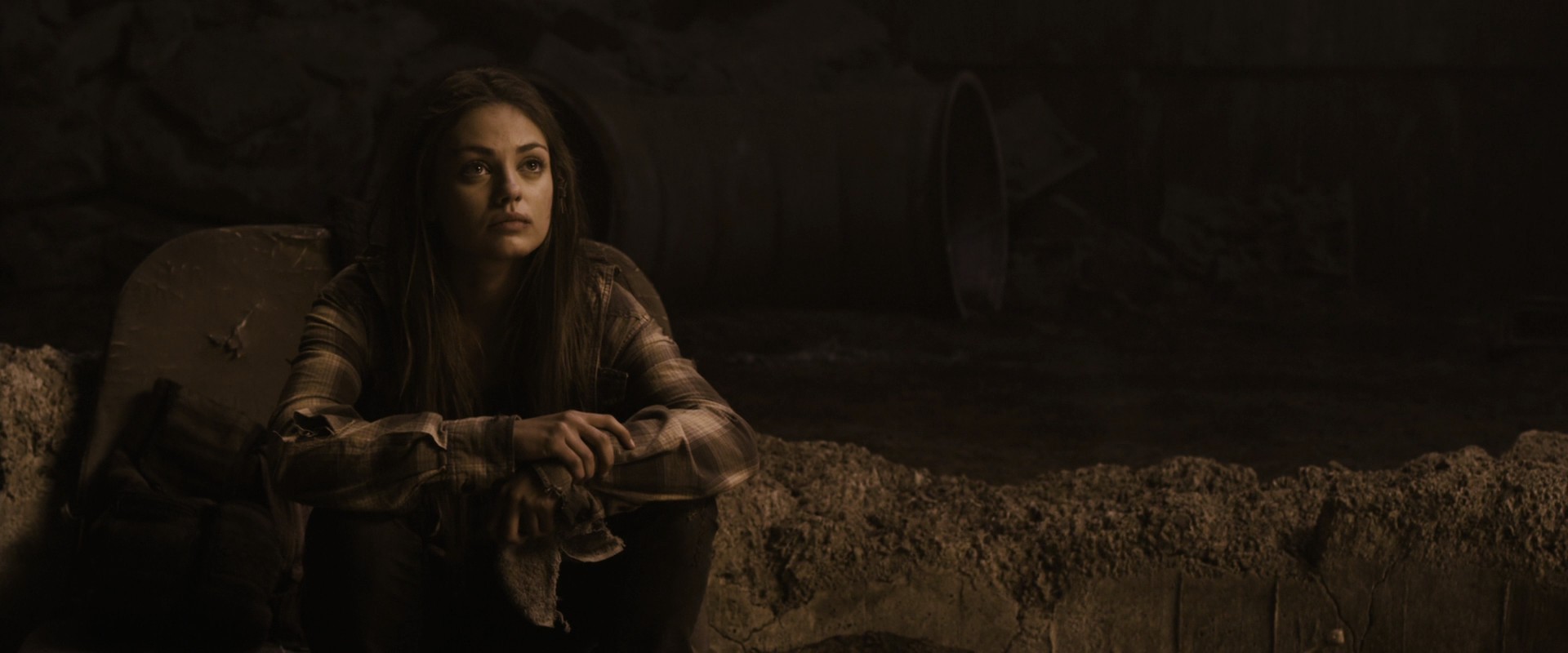 Mila Kunis 1920x800