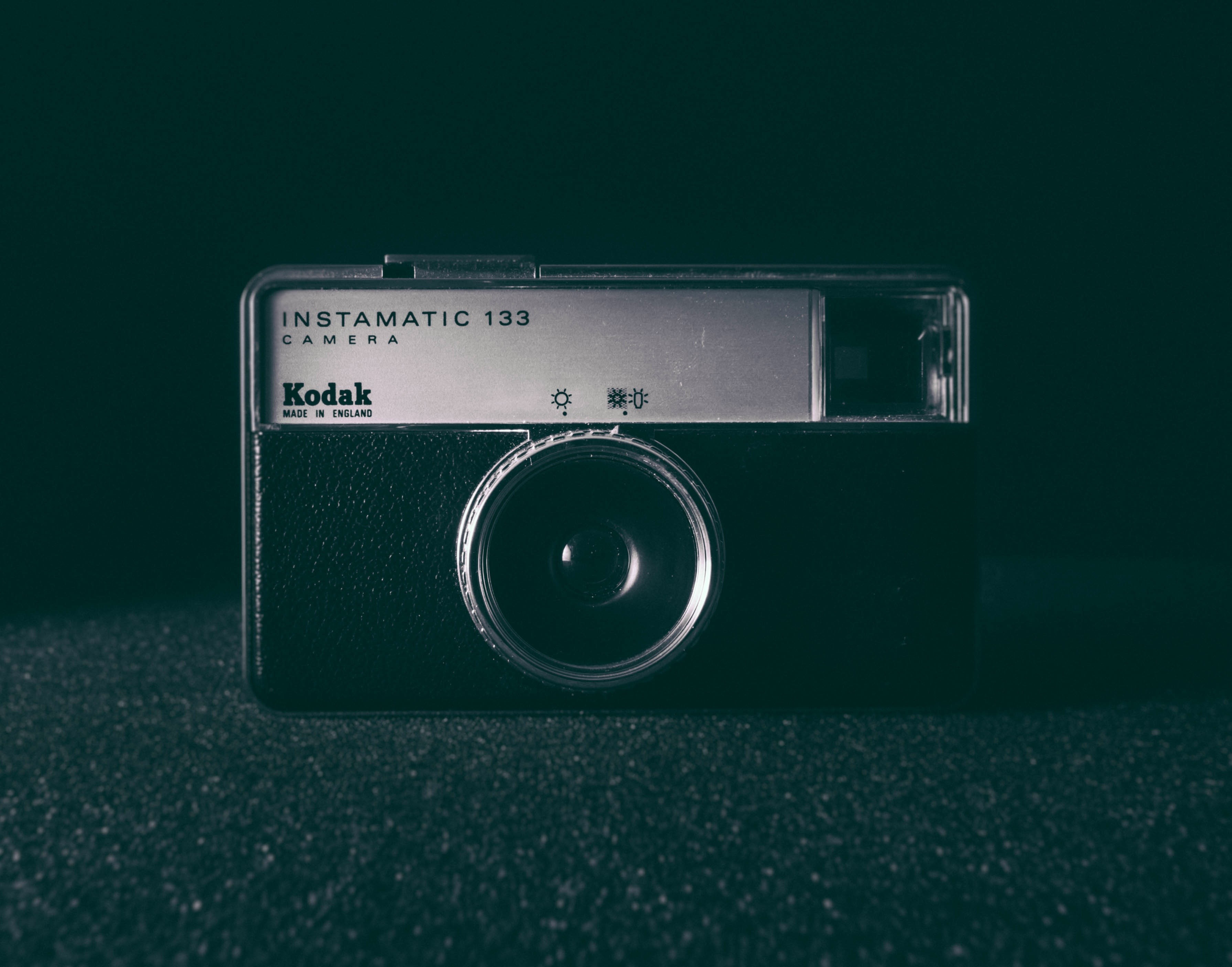 Camera Minimalism Dark Monochrome Kodak 3582x2811