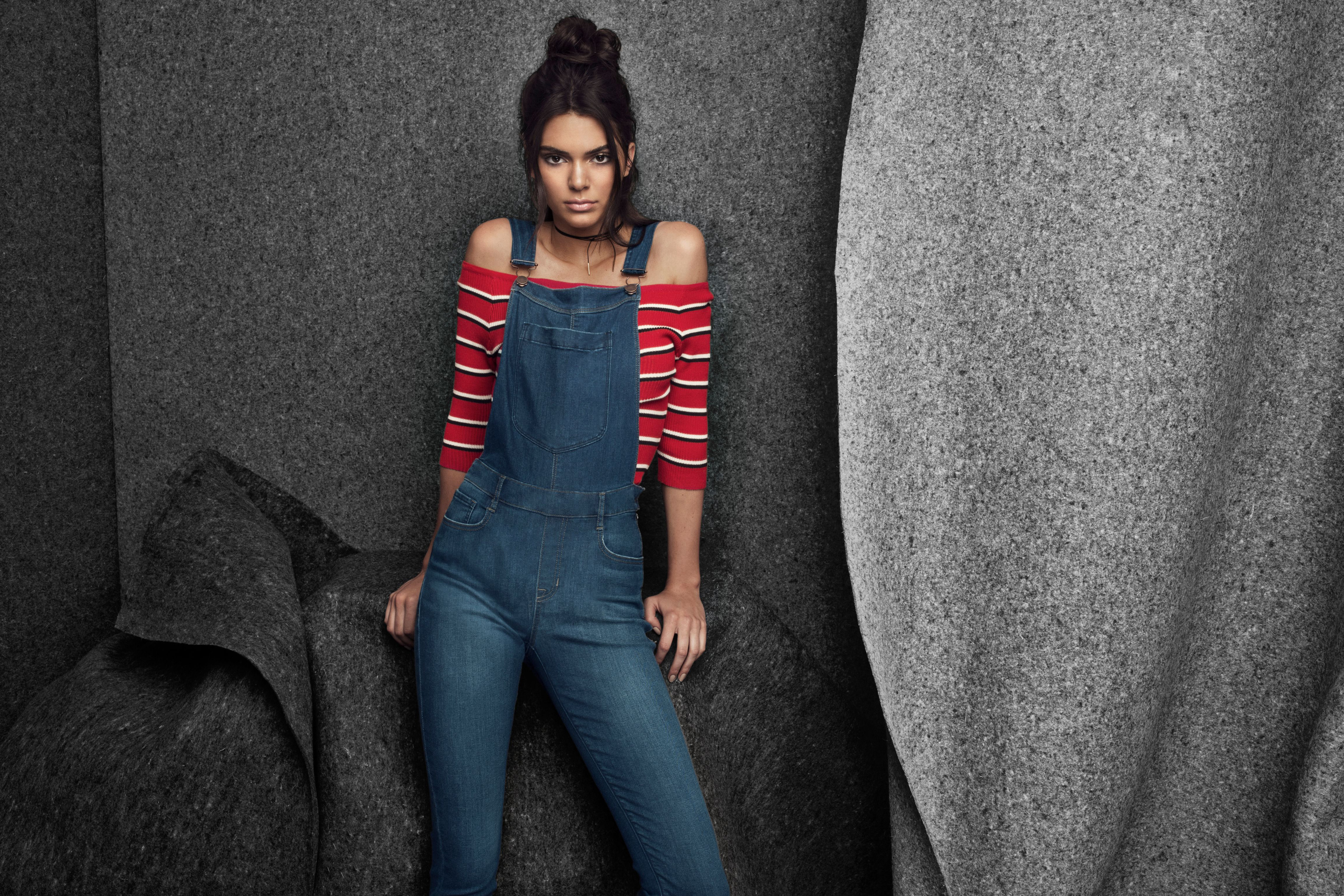 Kendall Jenner Women Brunette Overalls Model Striped Tops Jeans Hairbun 3600x2400