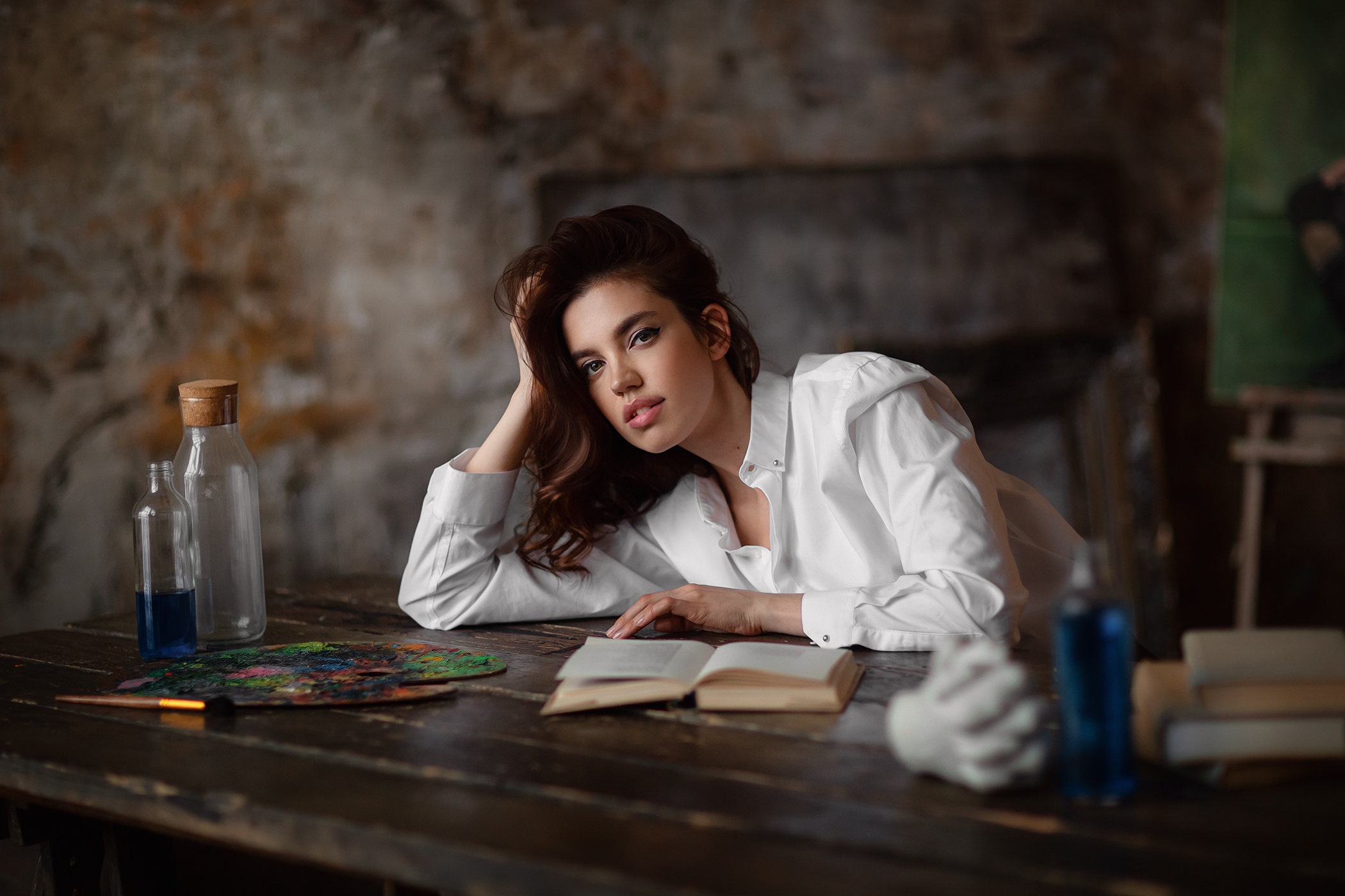 Women Model Women Indoors Dark Hair Books Bottles Anastasia Barmina Reading 2100x1400