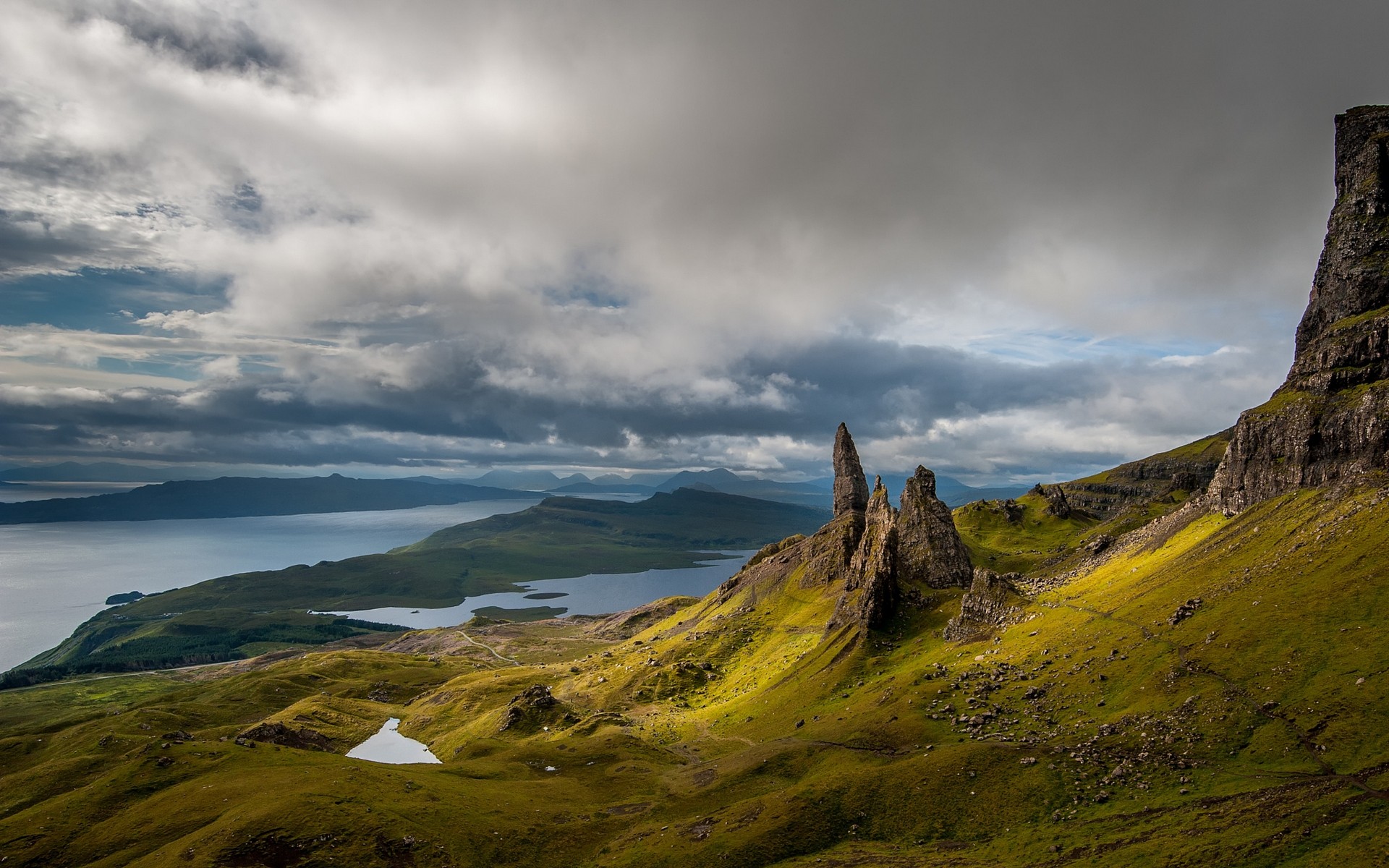 Nature Landscape Old Man Of Storr Scotland Island Skye Sea Lake Mountains Clouds Grass 1920x1200