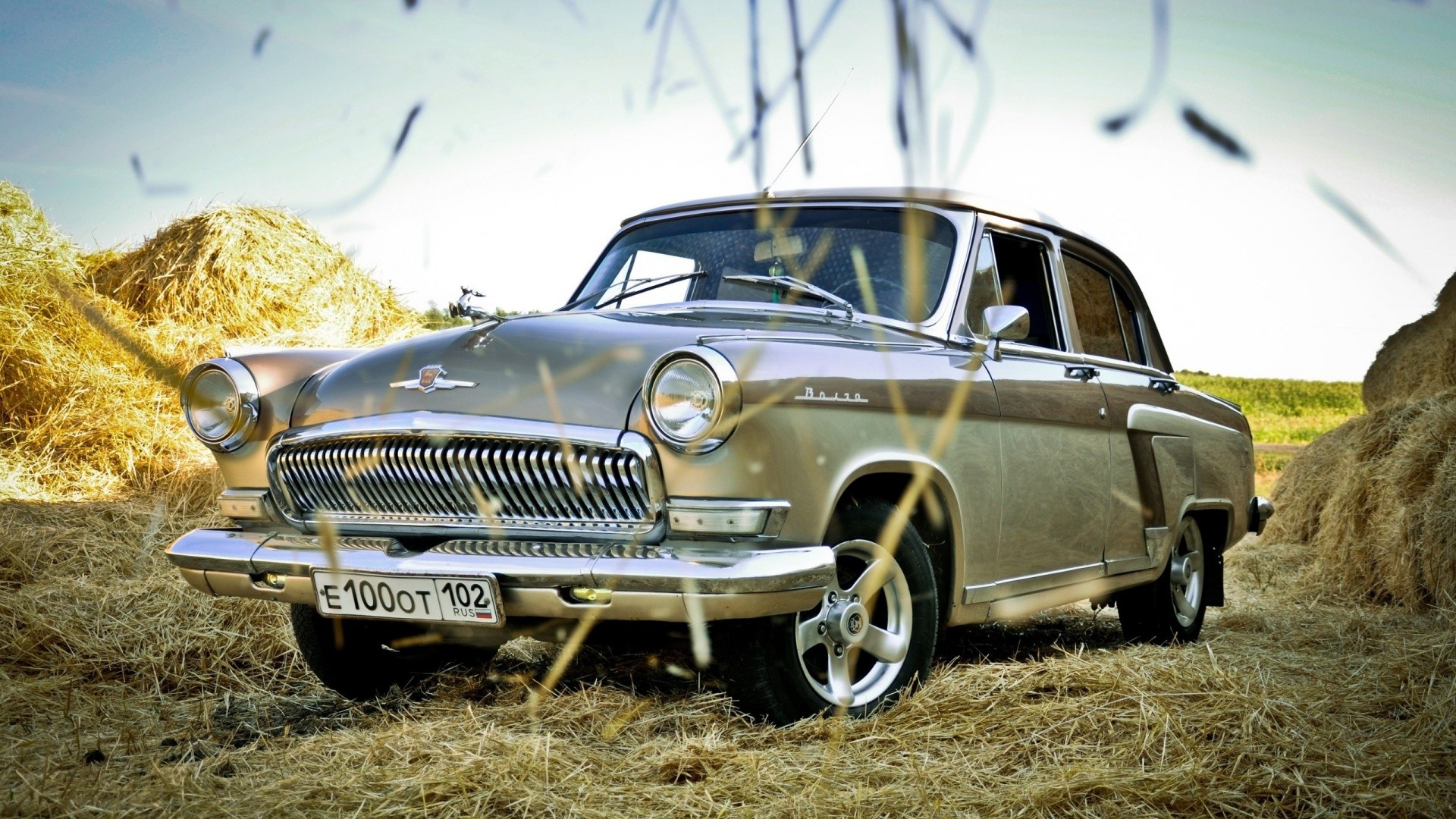 Vehicle Car Volga GAZ 21 Russian Cars Nature Straw Depth Of Field 1920x1080