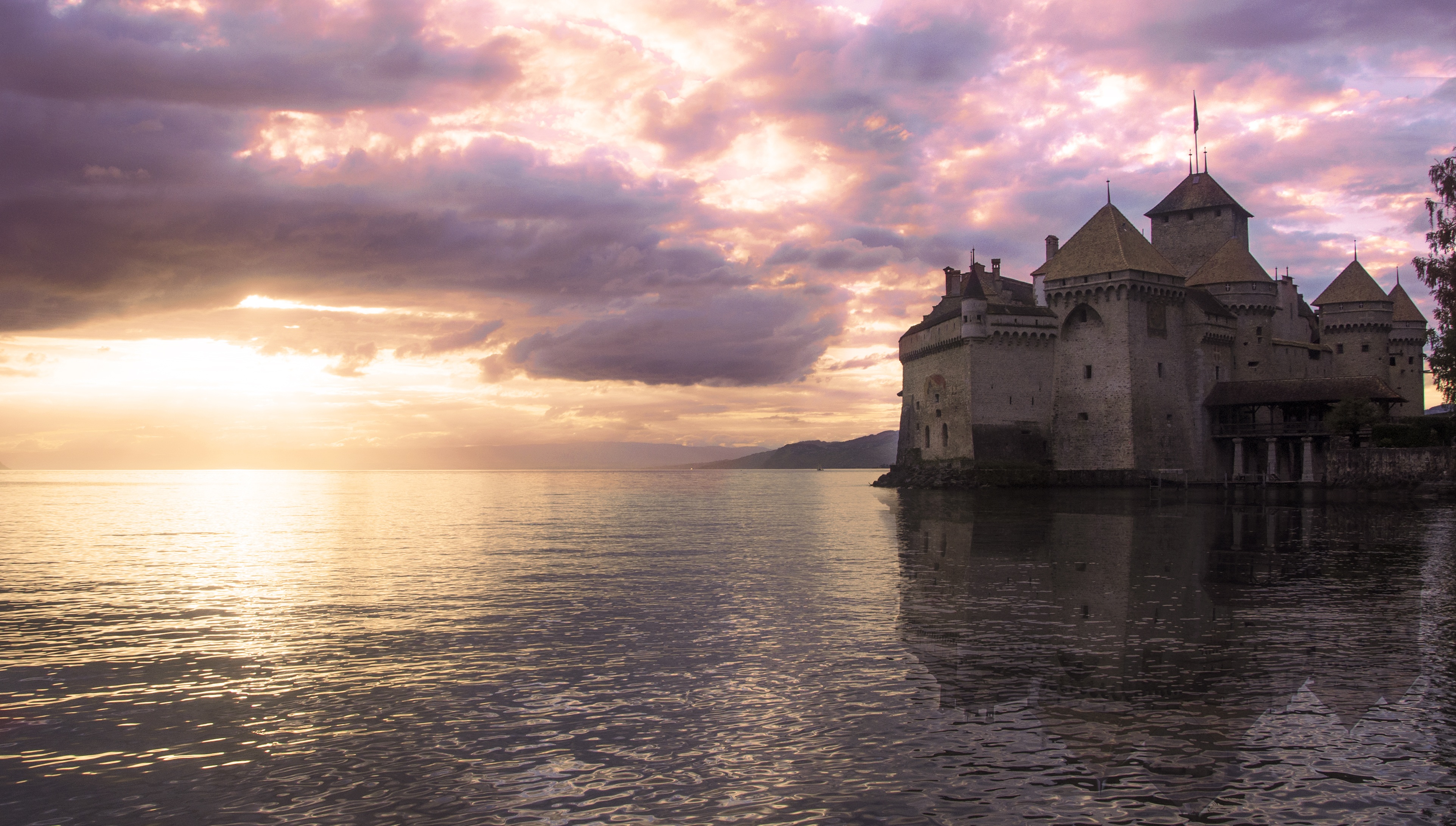 Switzerland Castle Sunset Water Lake Reflection Building Man Made Cloud Chillon Castle Lake Geneva 3848x2184