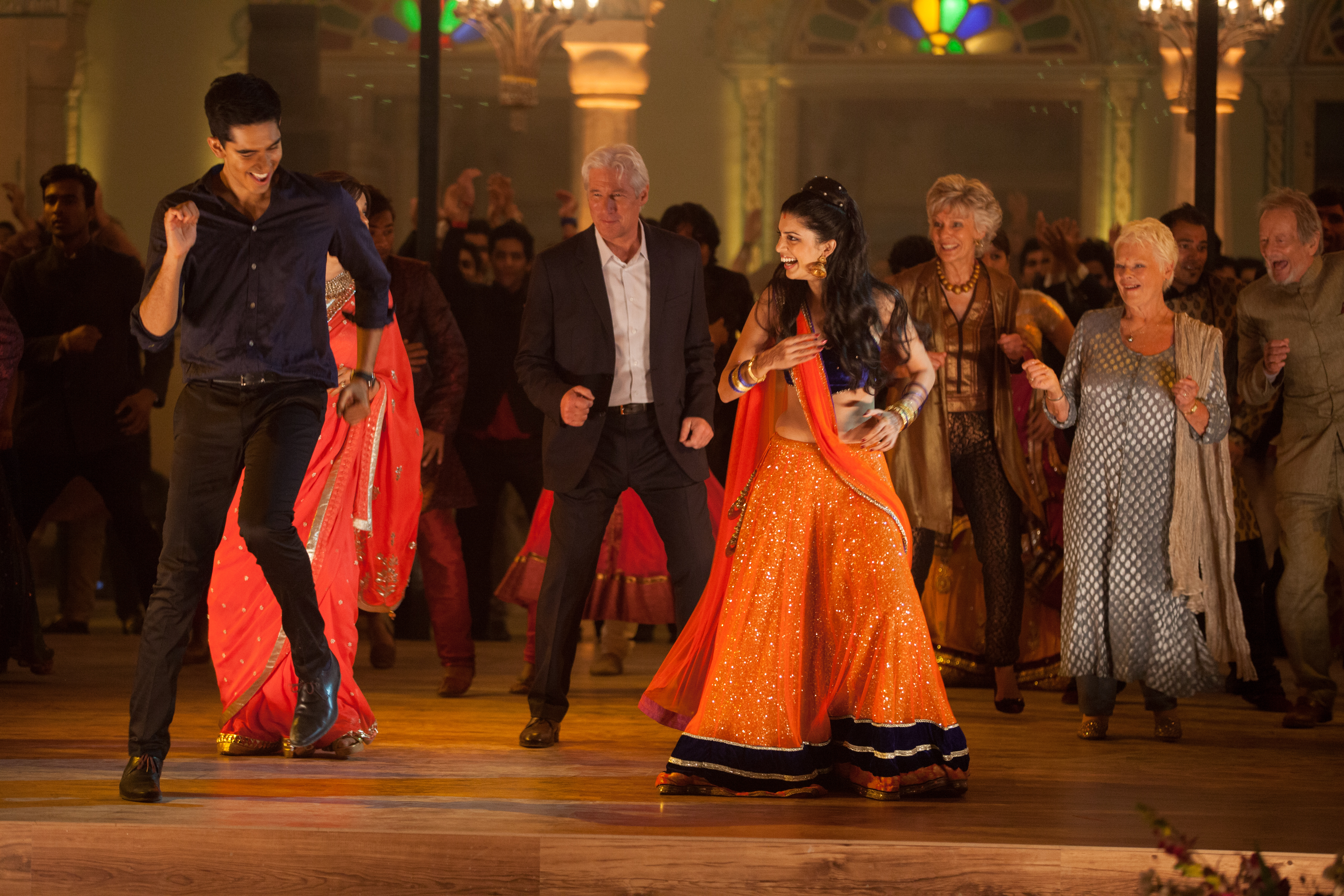 Dev Patel Tina Desai Maggie Smith Richard Gere 5616x3744