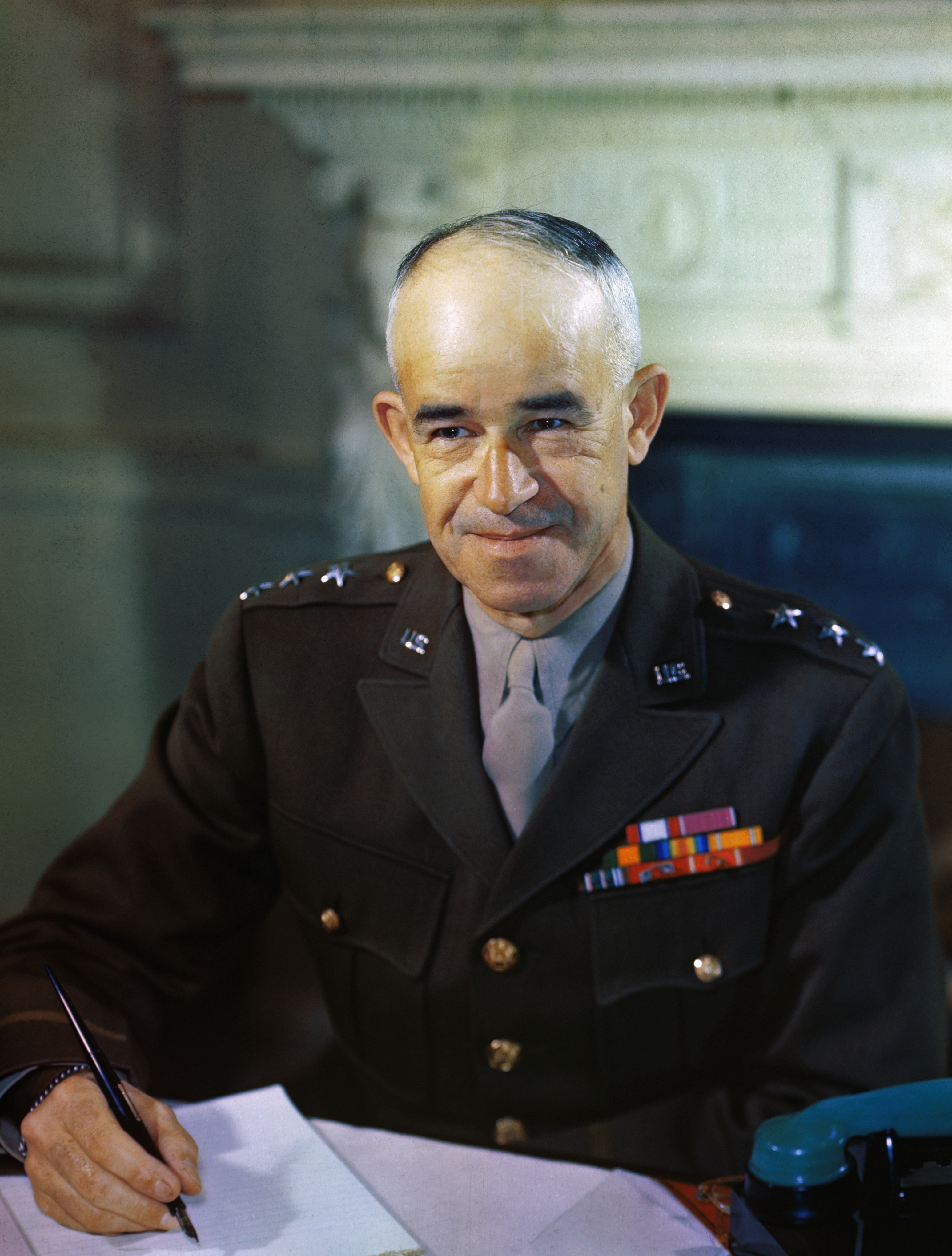 Military World War Ii US Army Omar Bradley 3093x4078