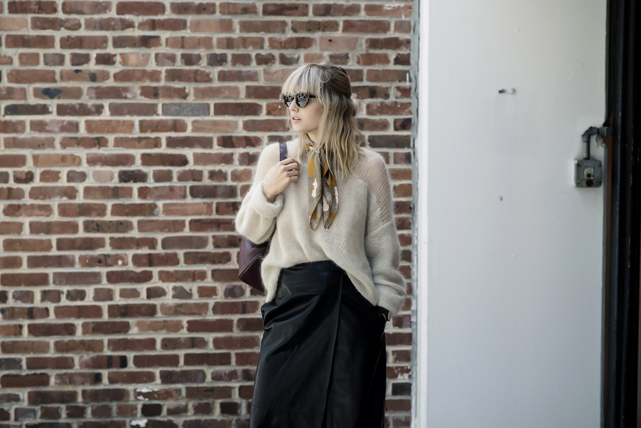 Women Fashion Lisa Dengler Blonde Sunglasses Tie Sweater Outdoors Hands In Pockets Standing Looking  2248x1500