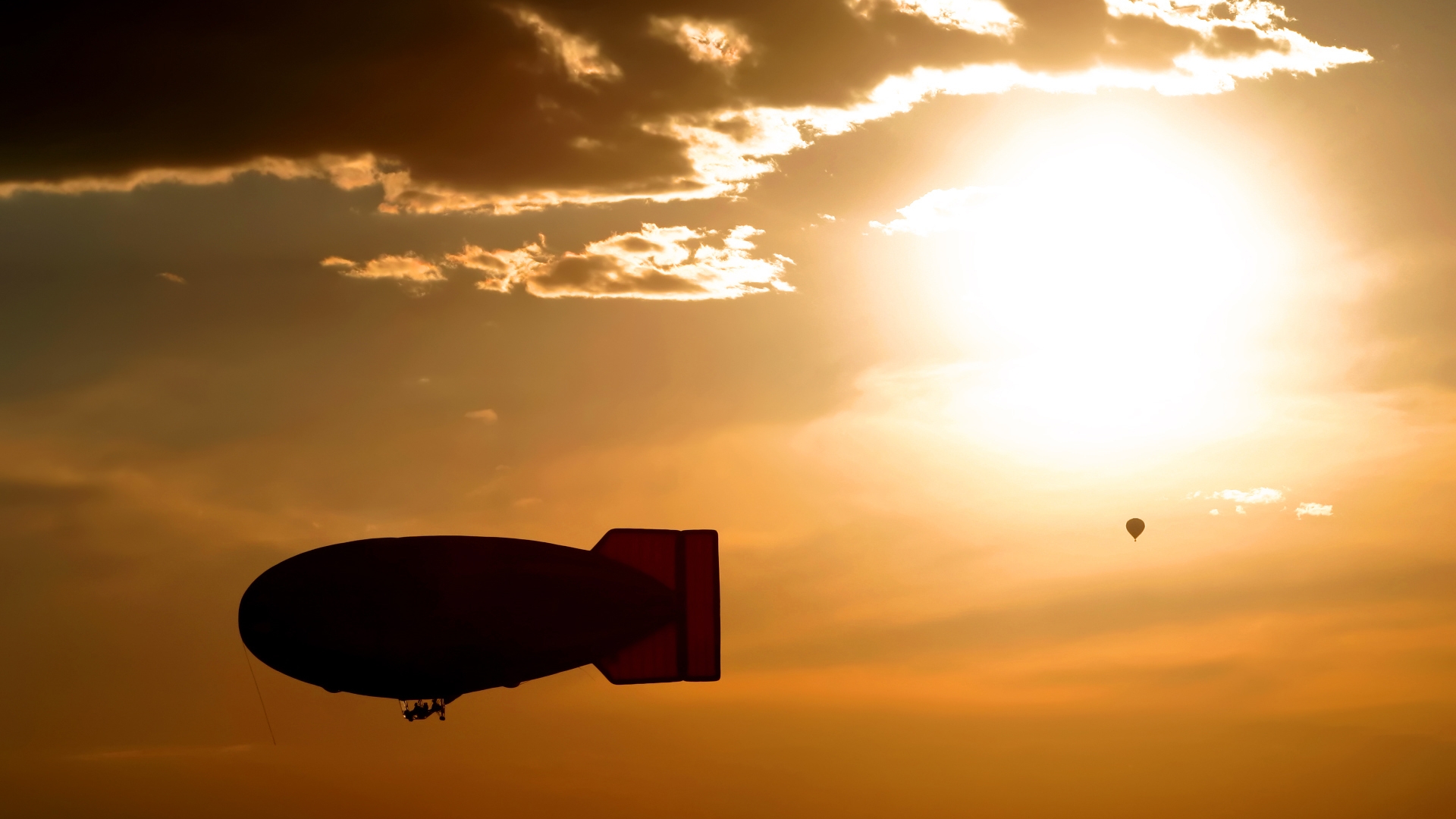 Vehicles Blimp 1920x1080