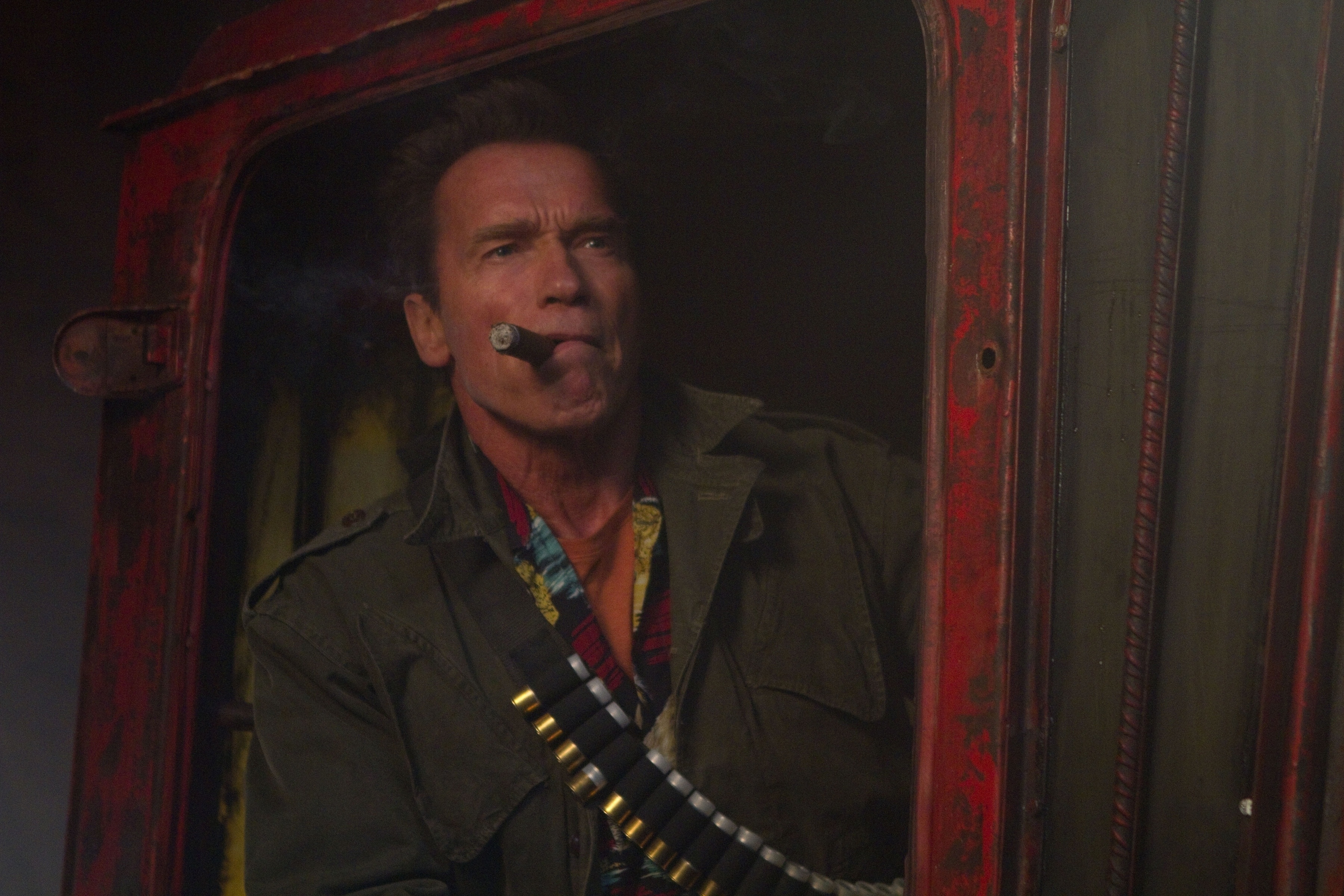 Arnold Schwarzenegger Trench The Expendables The Expendables 2 3600x2400