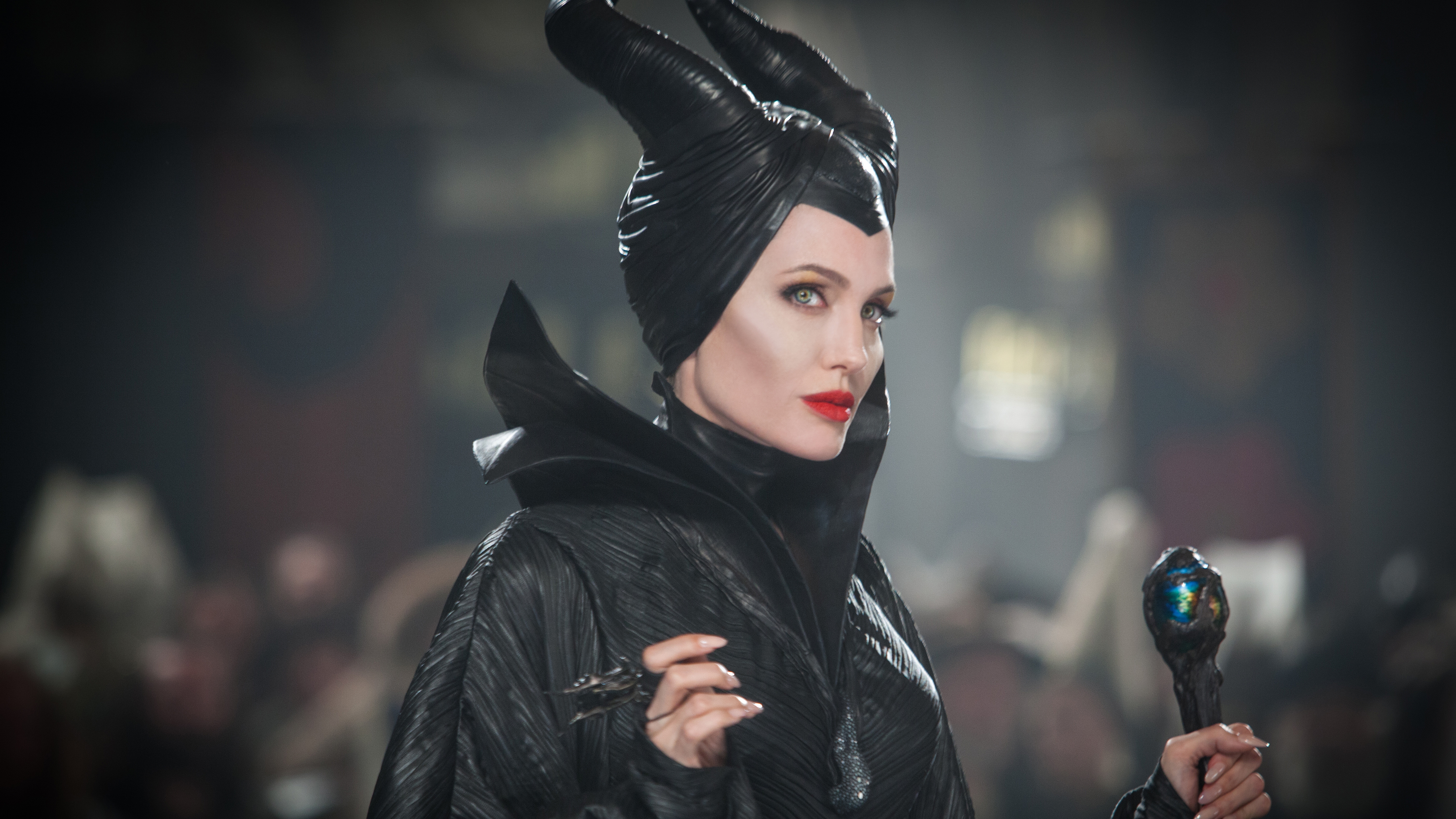 Angelina Jolie Maleficent 5650x3178