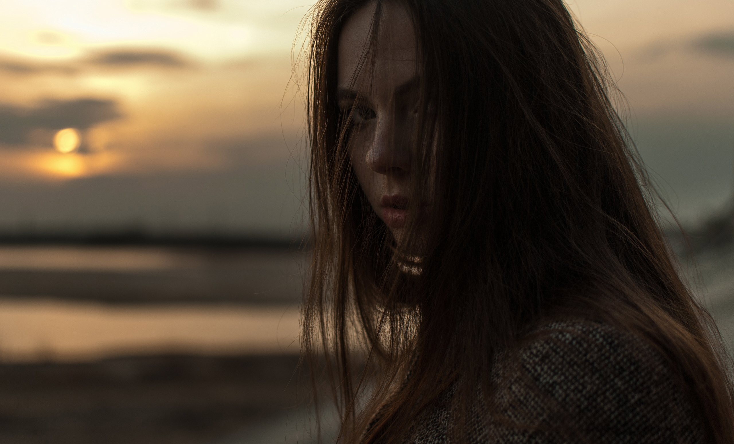 Women Brunette Long Hair Hair Sunset Depth Of Field Photography Model Looking At Viewer Hair In Face 2560x1550
