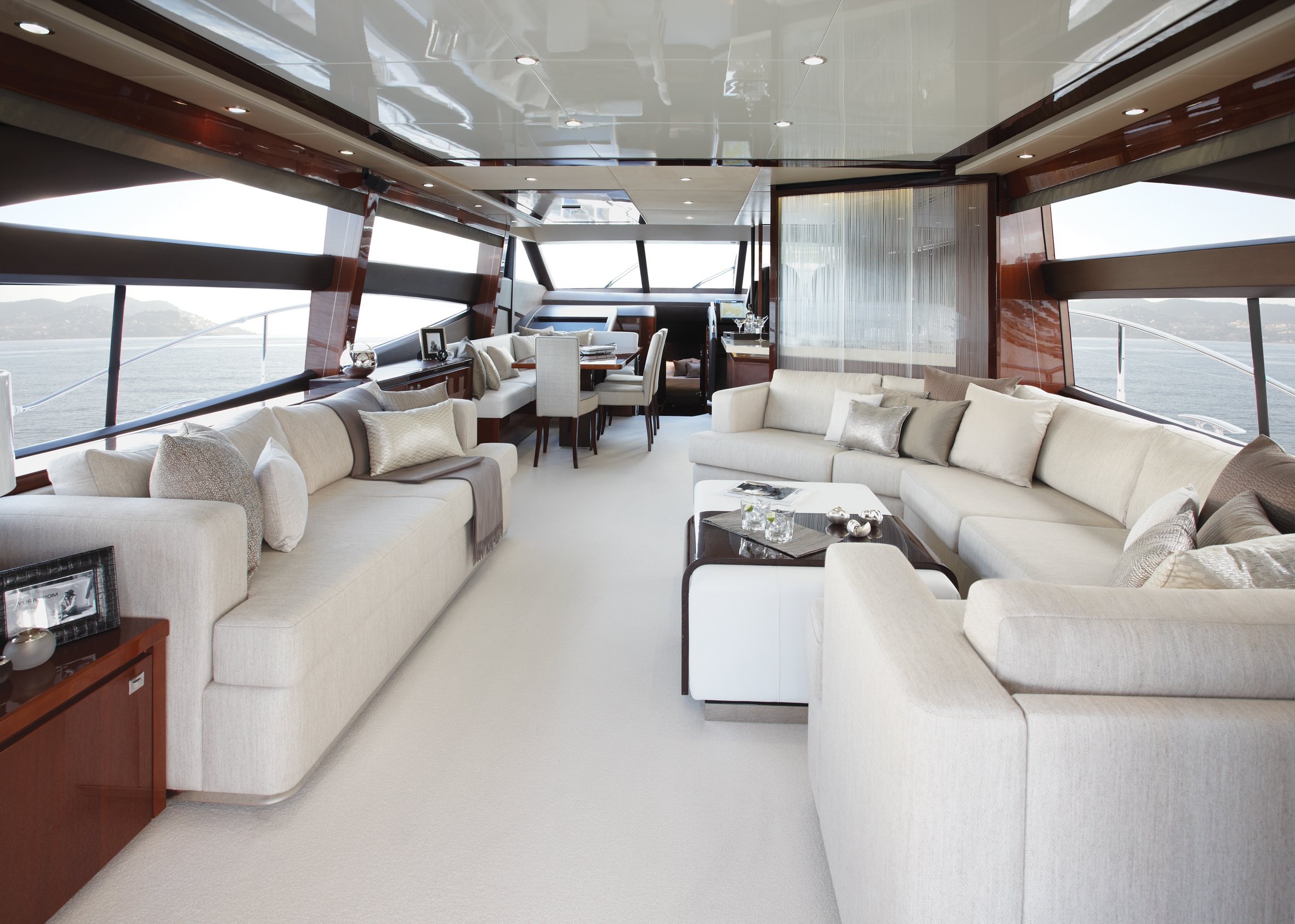 Design Interior Luxury Room Saloon Style Yacht 2362x1685