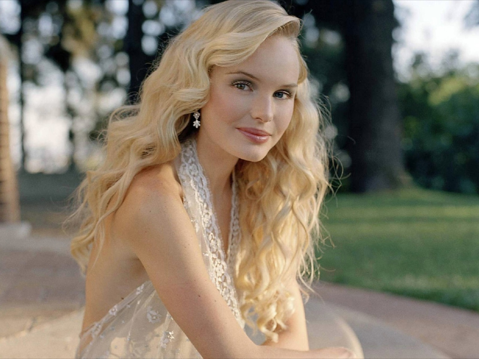 Kate Bosworth 1600x1200
