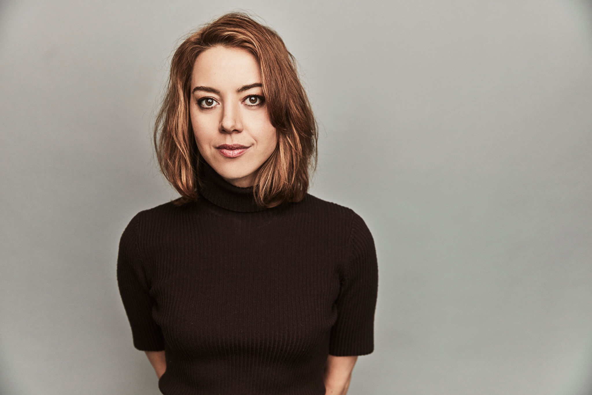 Aubrey Plaza Actress American Brunette Brown Eyes 2048x1365