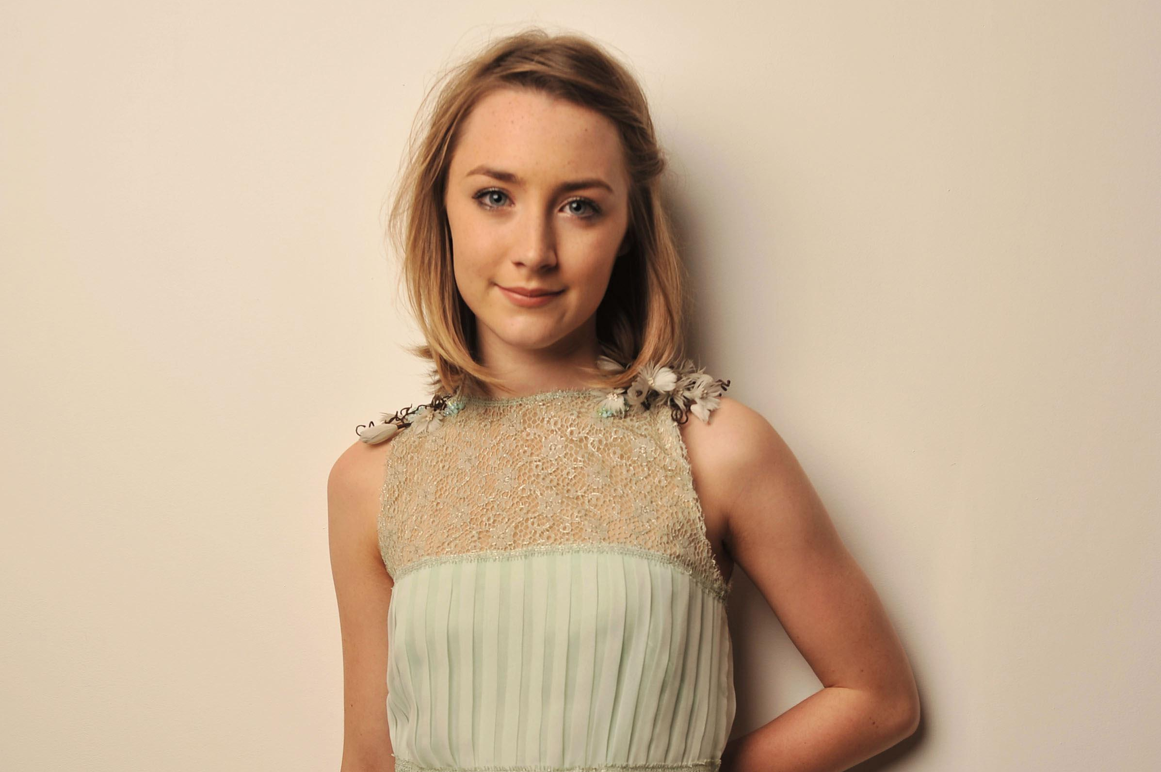 Actress Blonde Blue Eyes Saoirse Ronan 2394x1592