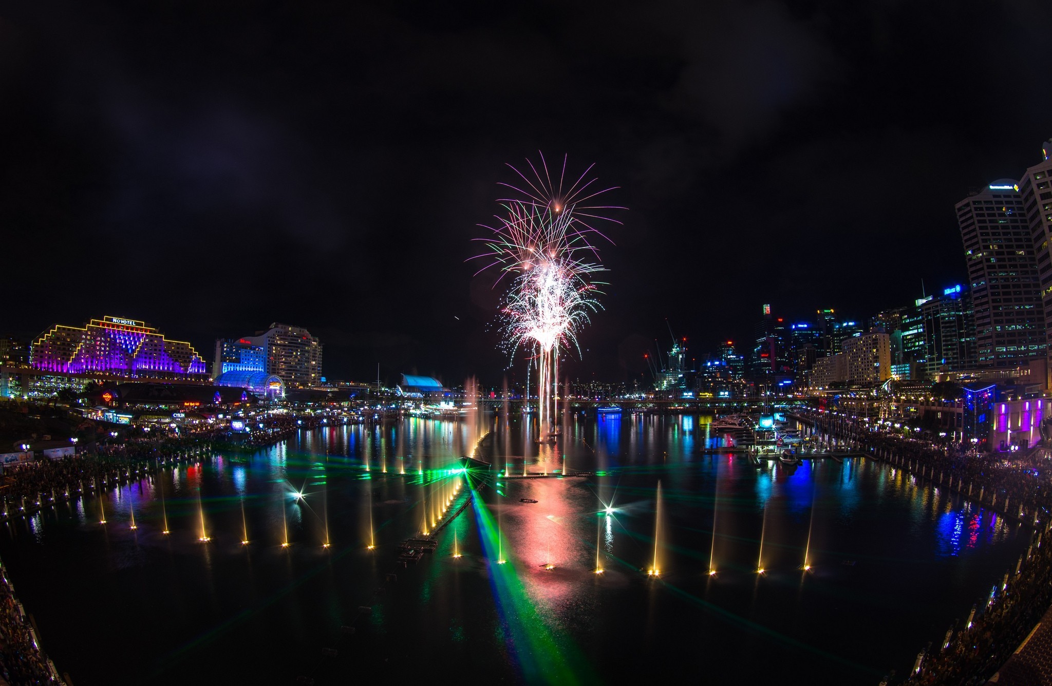 Sydney Australia Fireworks Fountain Darling Harbour 2048x1336