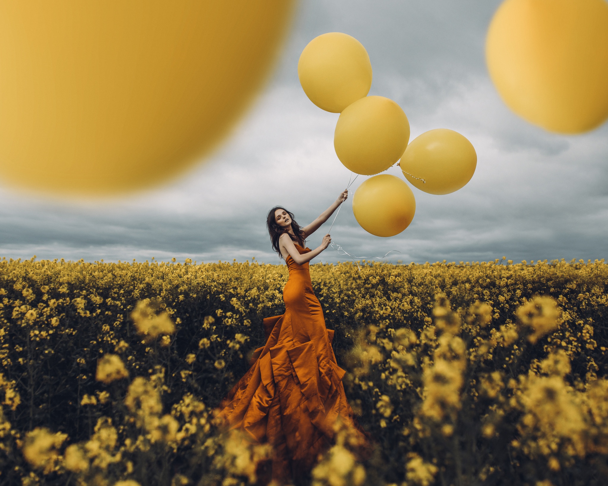Woman Model Girl Mood Orange Dress Brunette Balloon Yellow Flower Field Flower Horizon Cloud 2048x1638