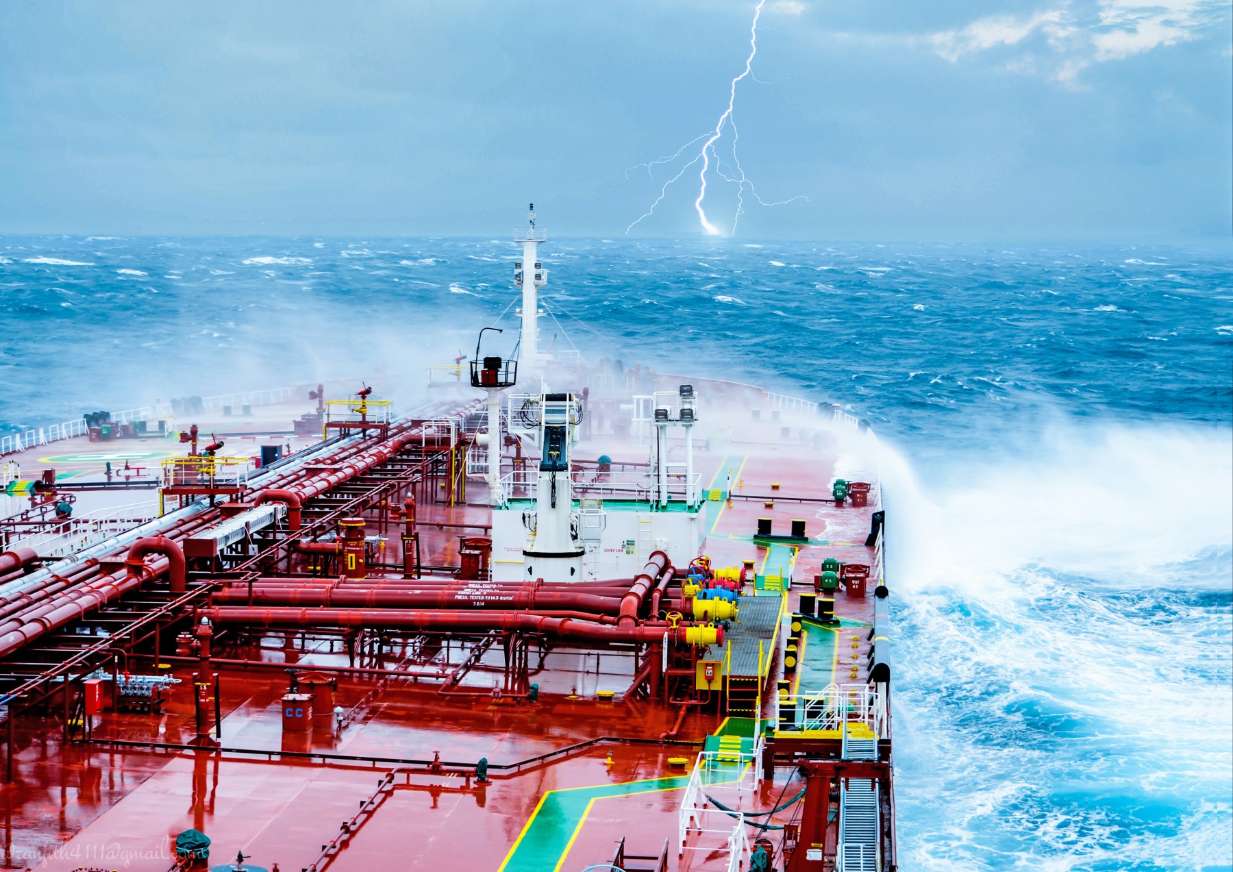 Ship Merchant Ship Oil Tanker Storm Lightning Waves Sea Vehicle 1800x1273