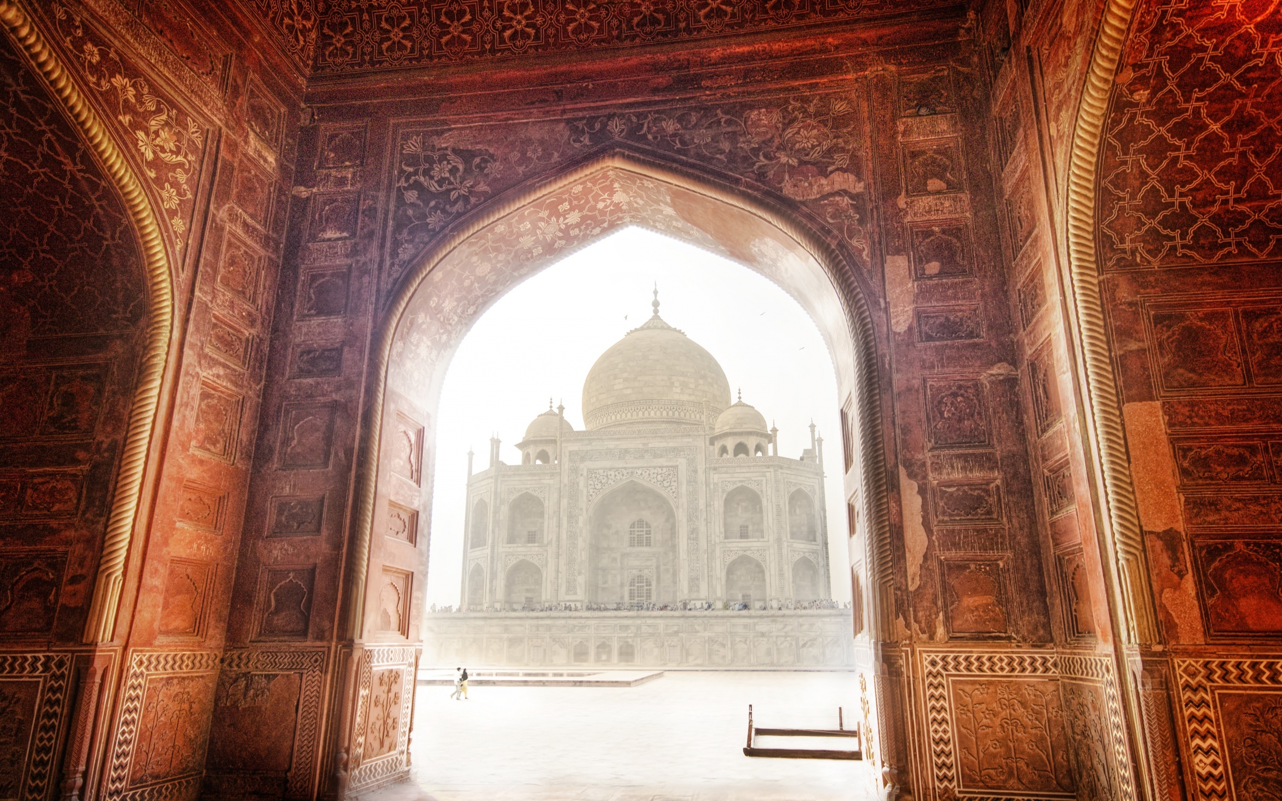 Man Made Taj Mahal 2560x1600