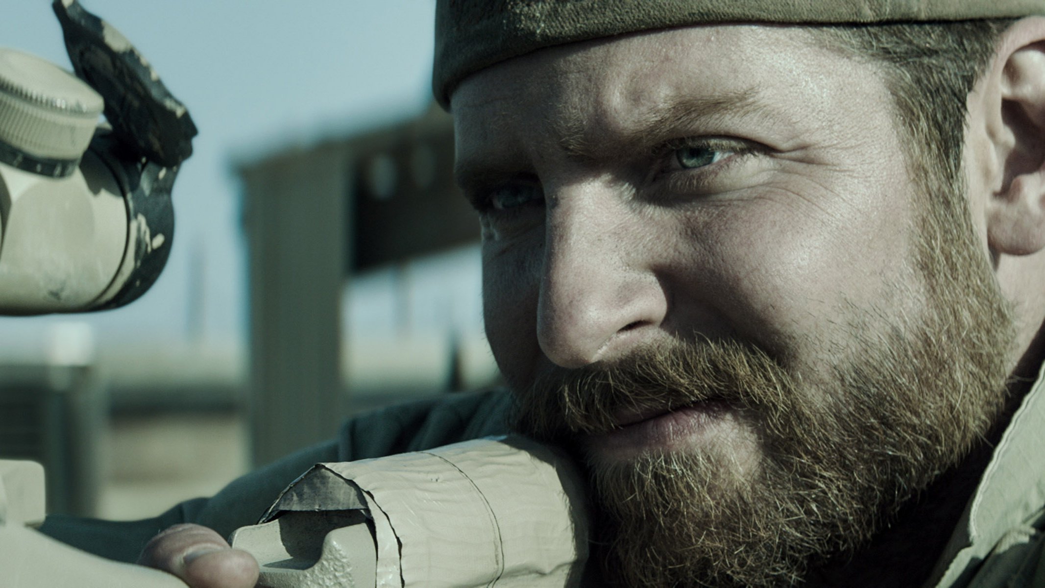 Movie American Sniper 2133x1200