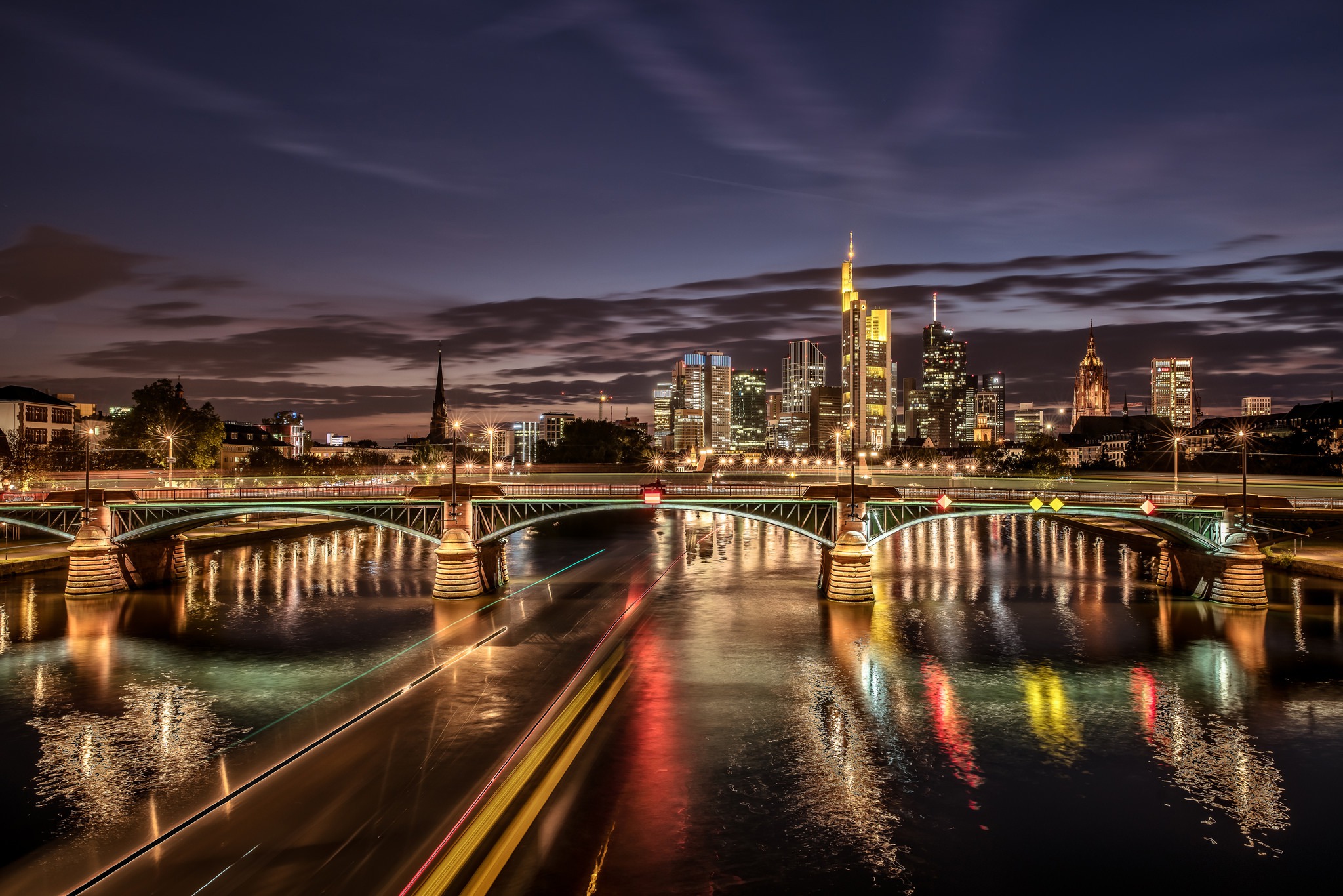 Bridge City Frankfurt Germany Light Night River Time Lapse 2048x1366