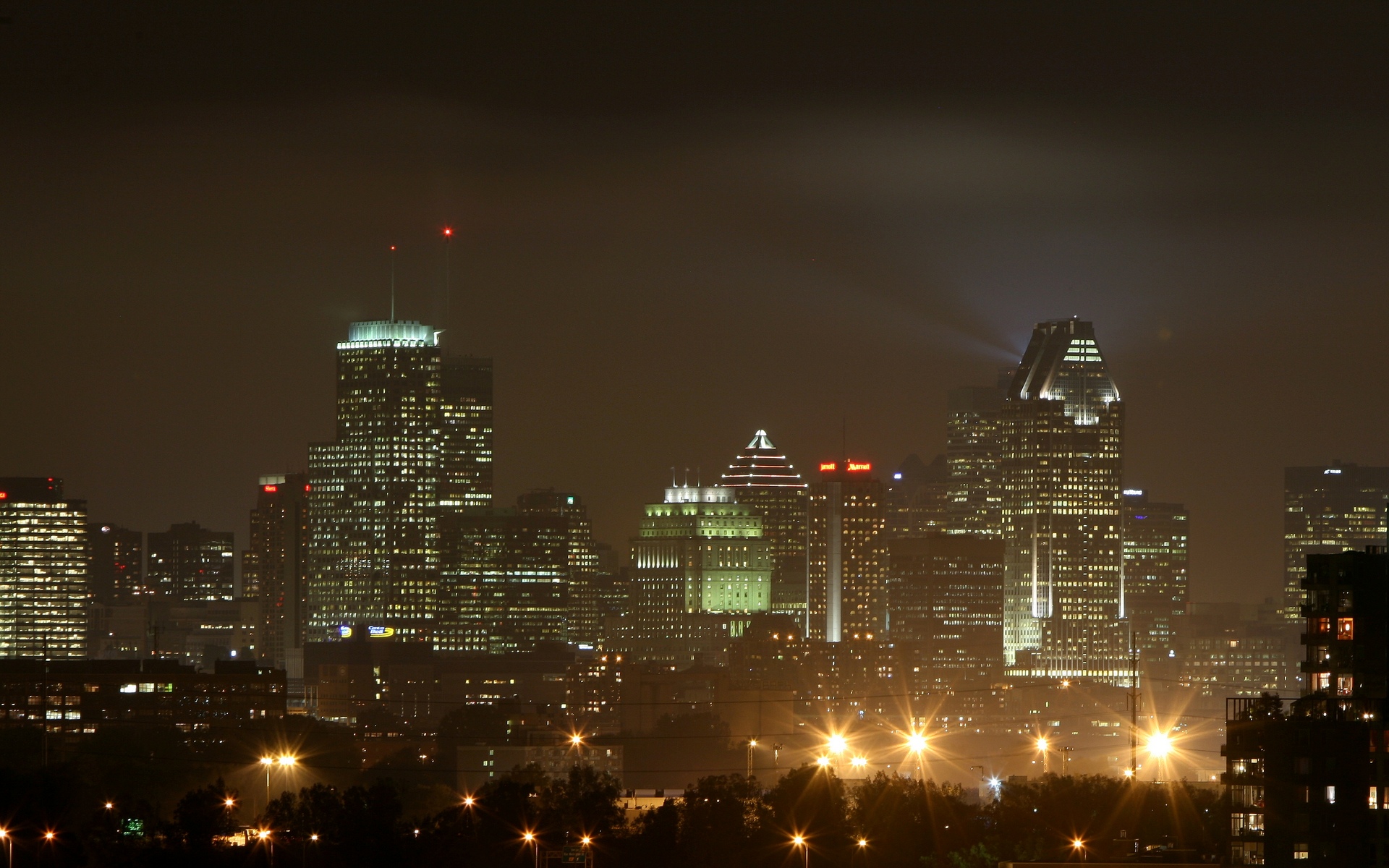 Canada Montreal 1920x1200