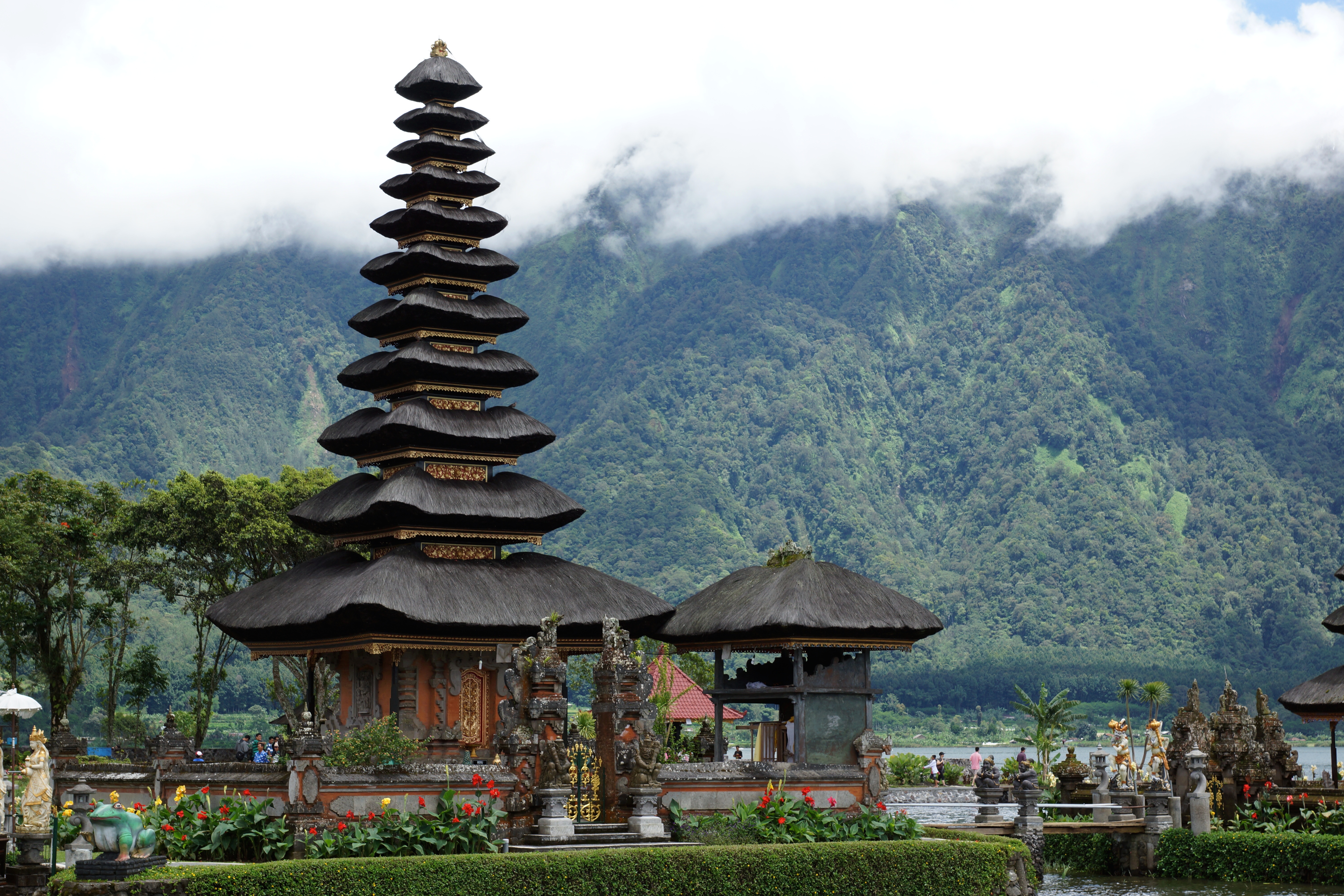 Pura Ulun Danu Bratan Temple Bali Indonesia 6000x4000