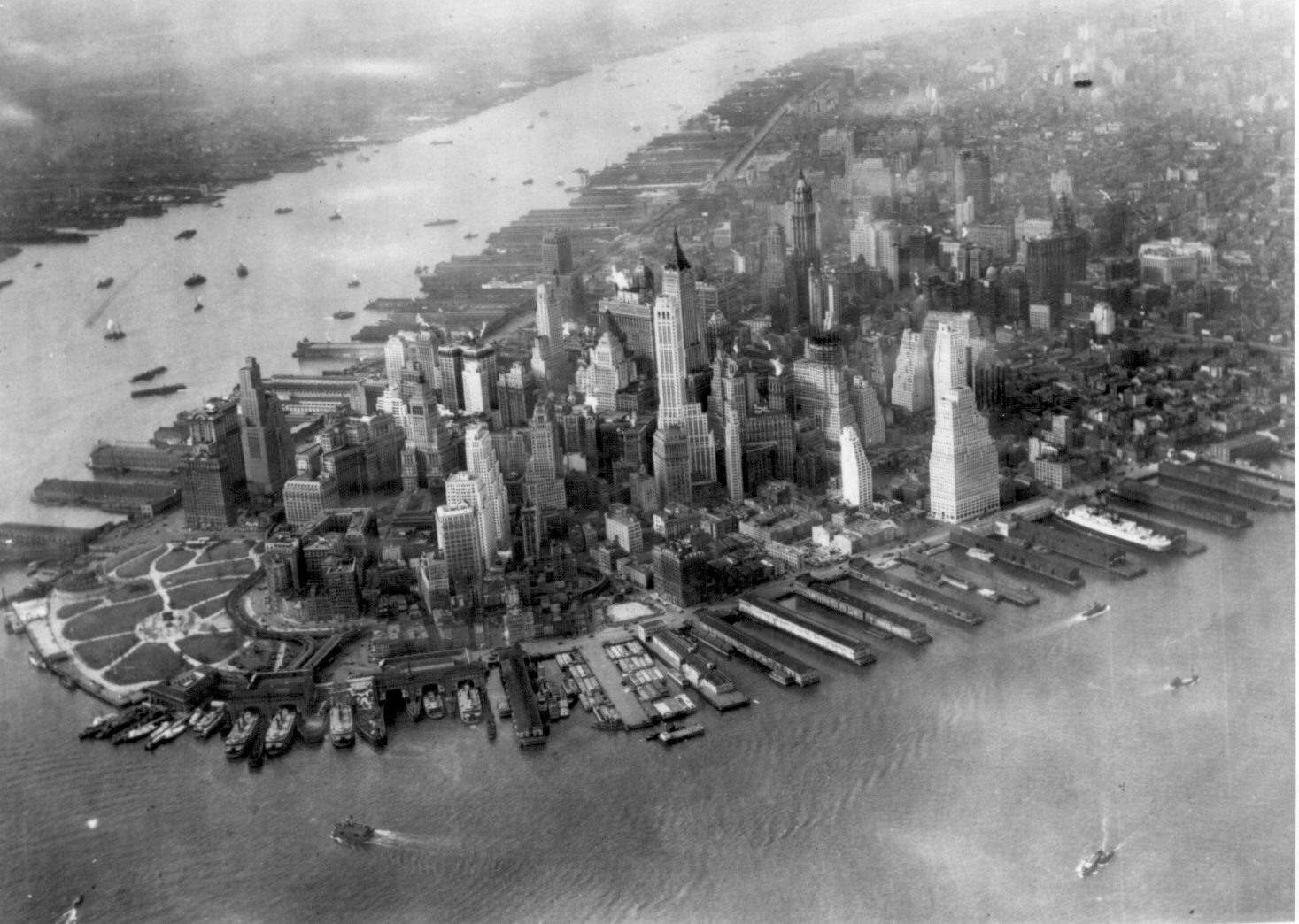 Historic Skyline Manhattan New York 1467x1044