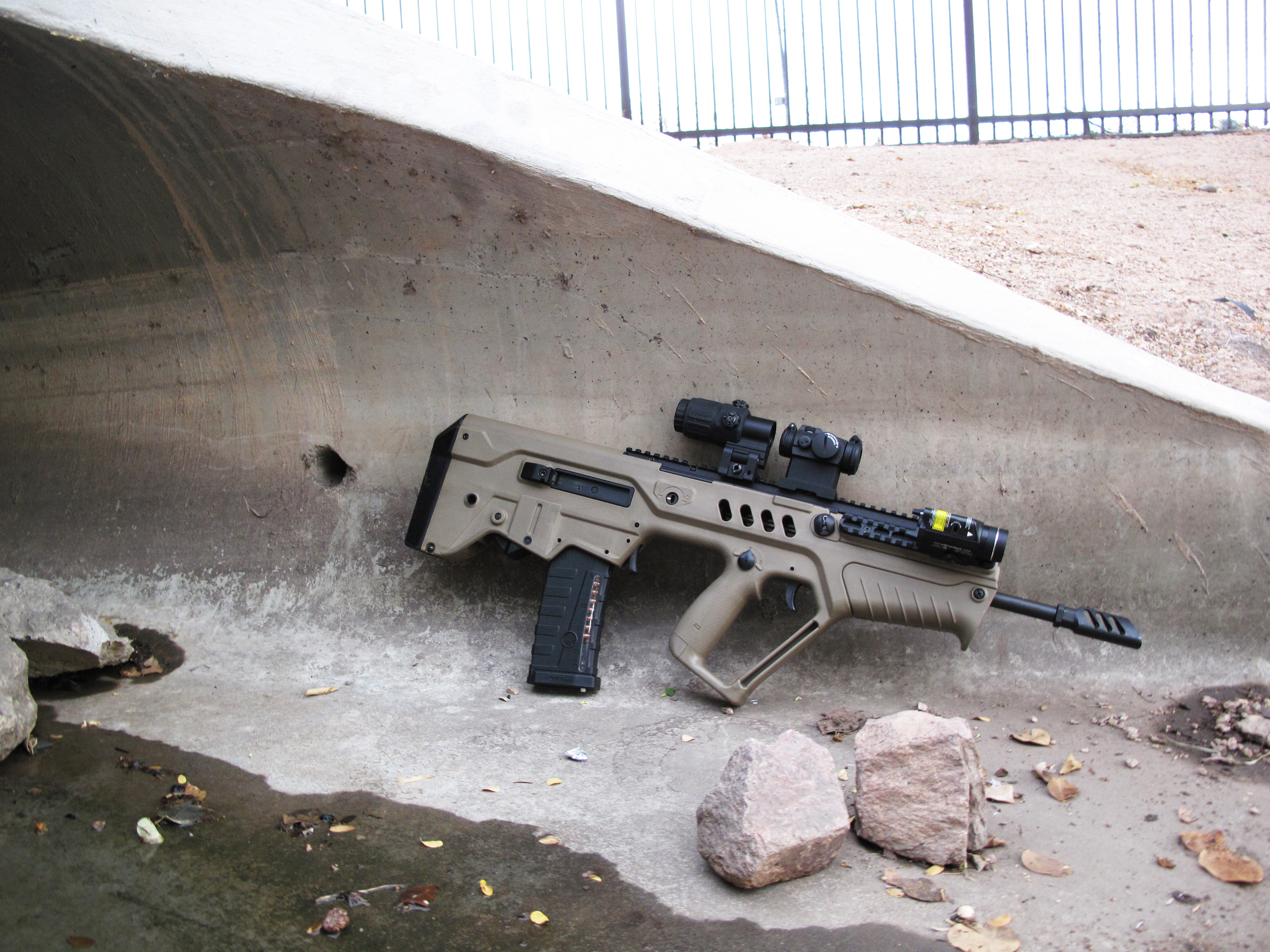 Bullpup IWi Tavor 4416x3312