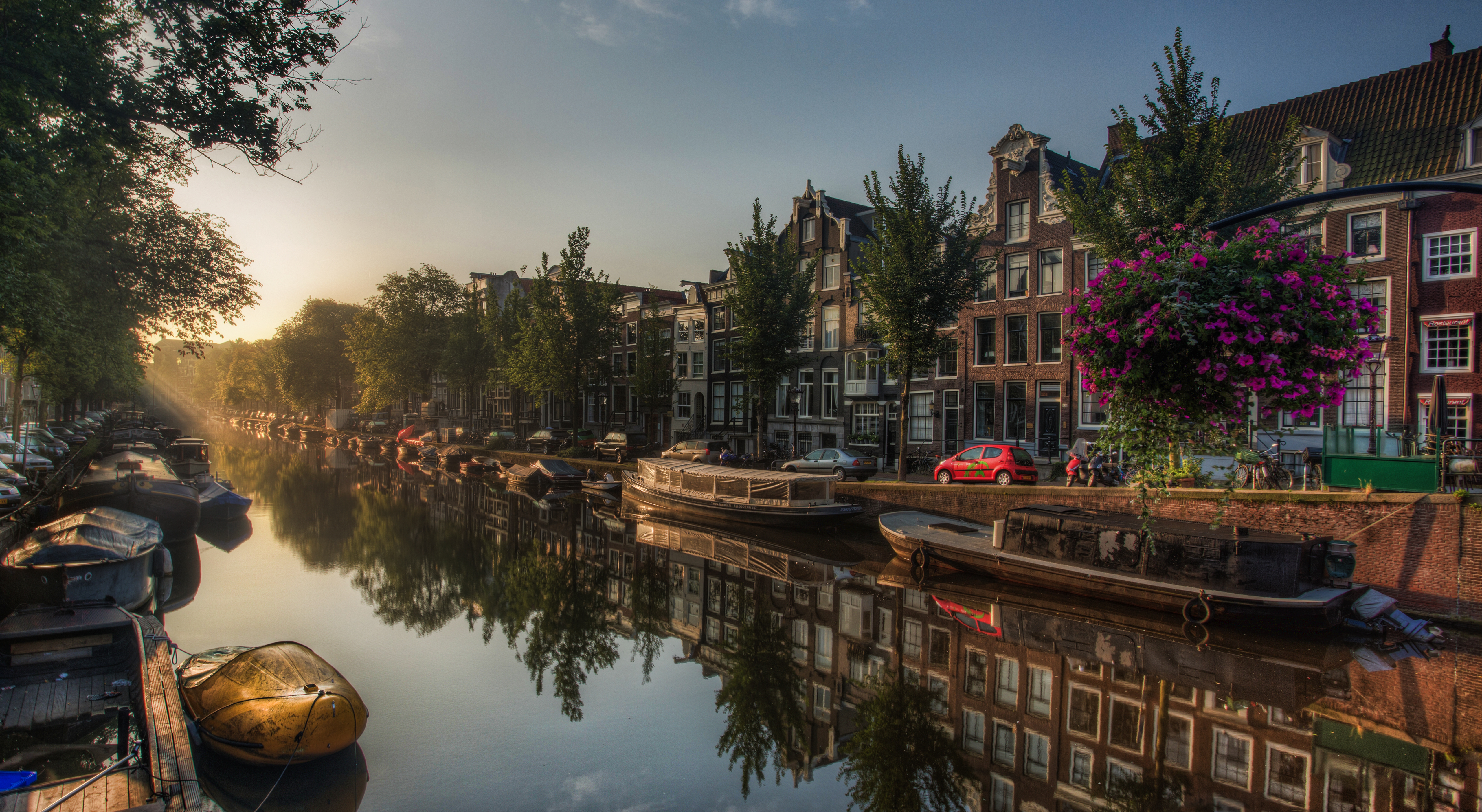 Amsterdam Boat Canal Car City House Netherlands Reflection Sunrise 5121x2806
