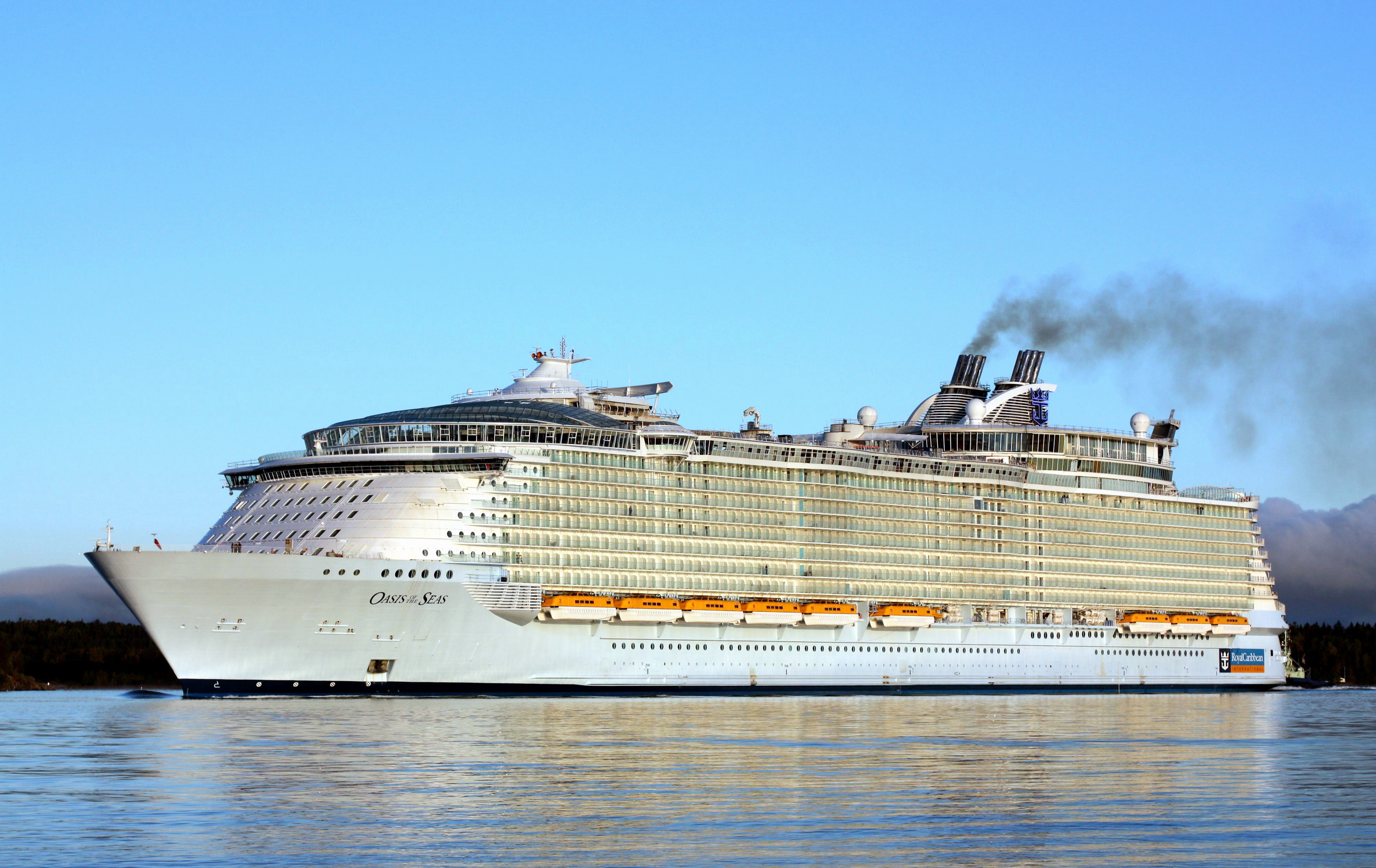 Vehicles Oasis Of The Seas 2600x1640