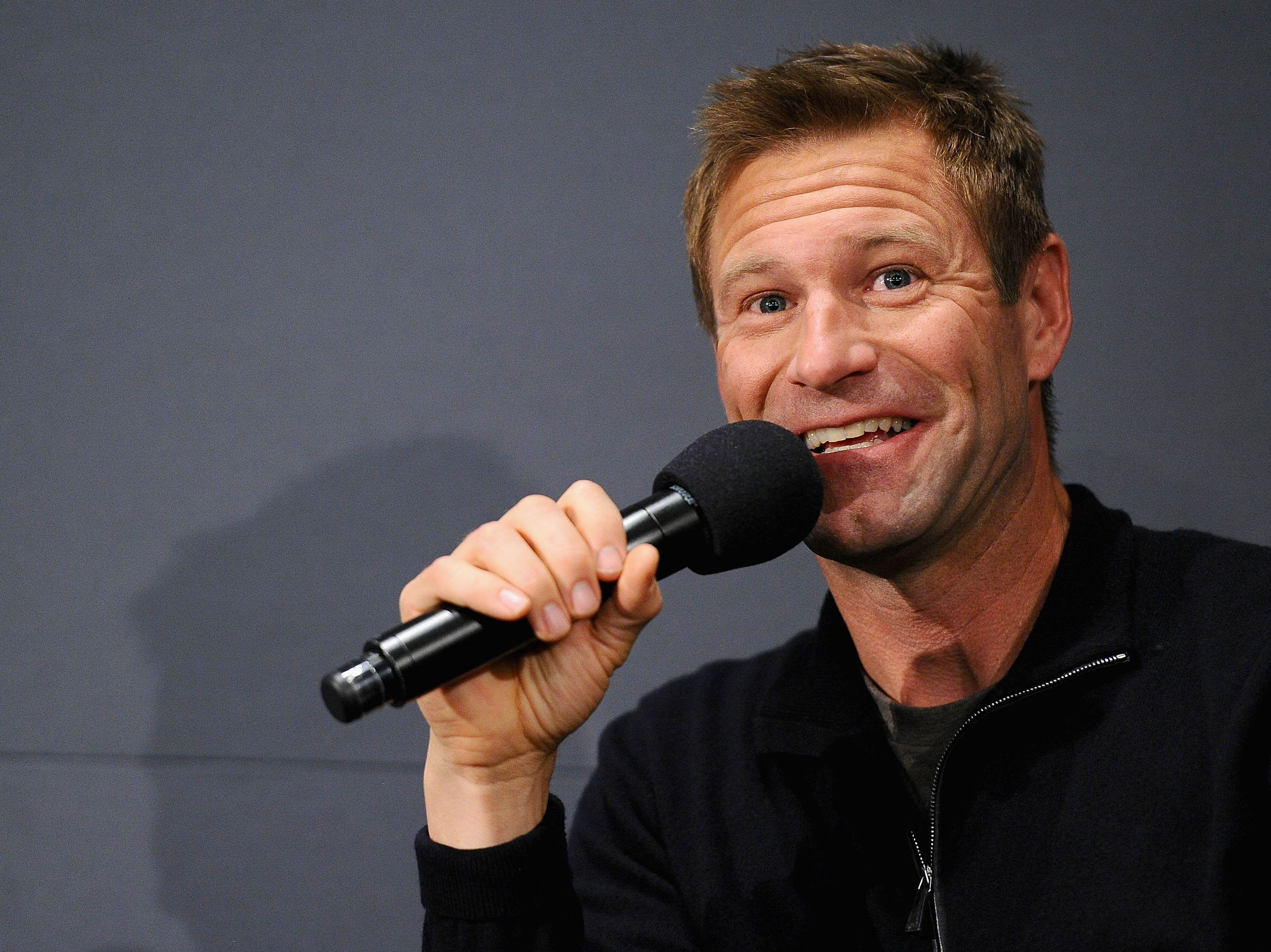 Aaron Eckhart 3000x2247