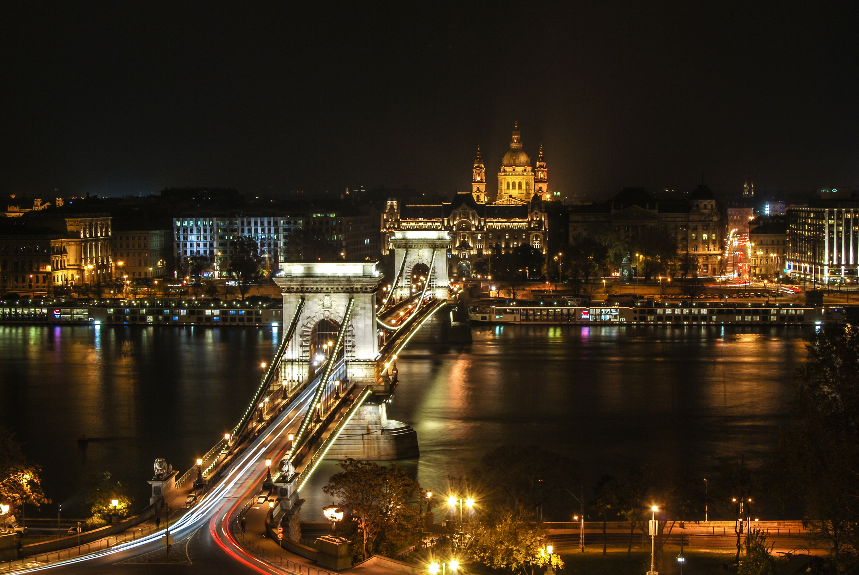Budapest Hungary River Bridge Night City Chain Bridge Time Lapse Light 3000x2008