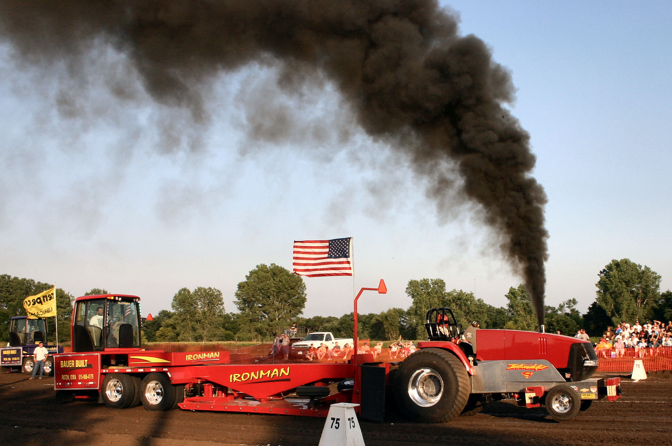 Smoke Tractor 2310x1534