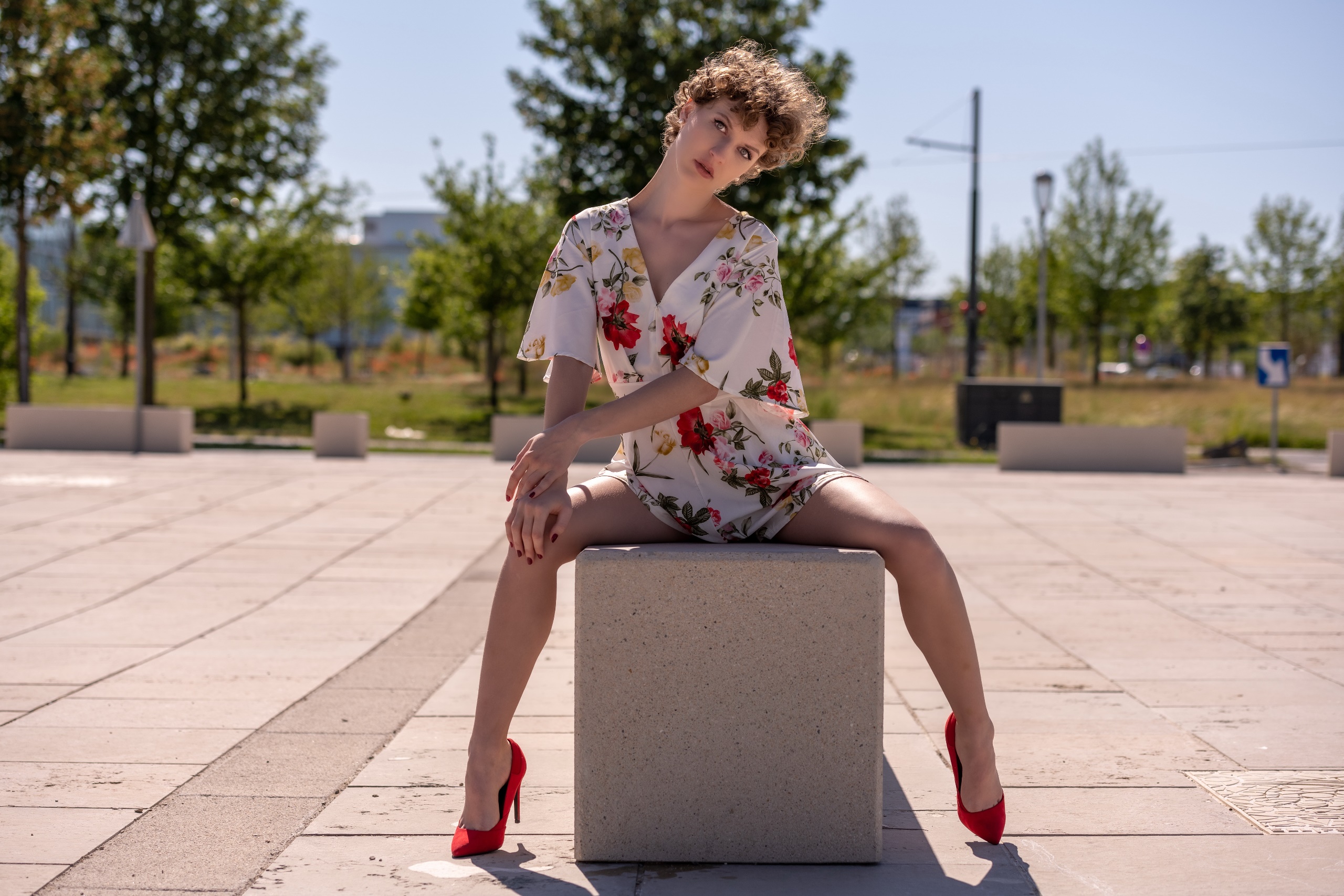 Women Sitting Women Outdoors Model Red Heels 2560x1707