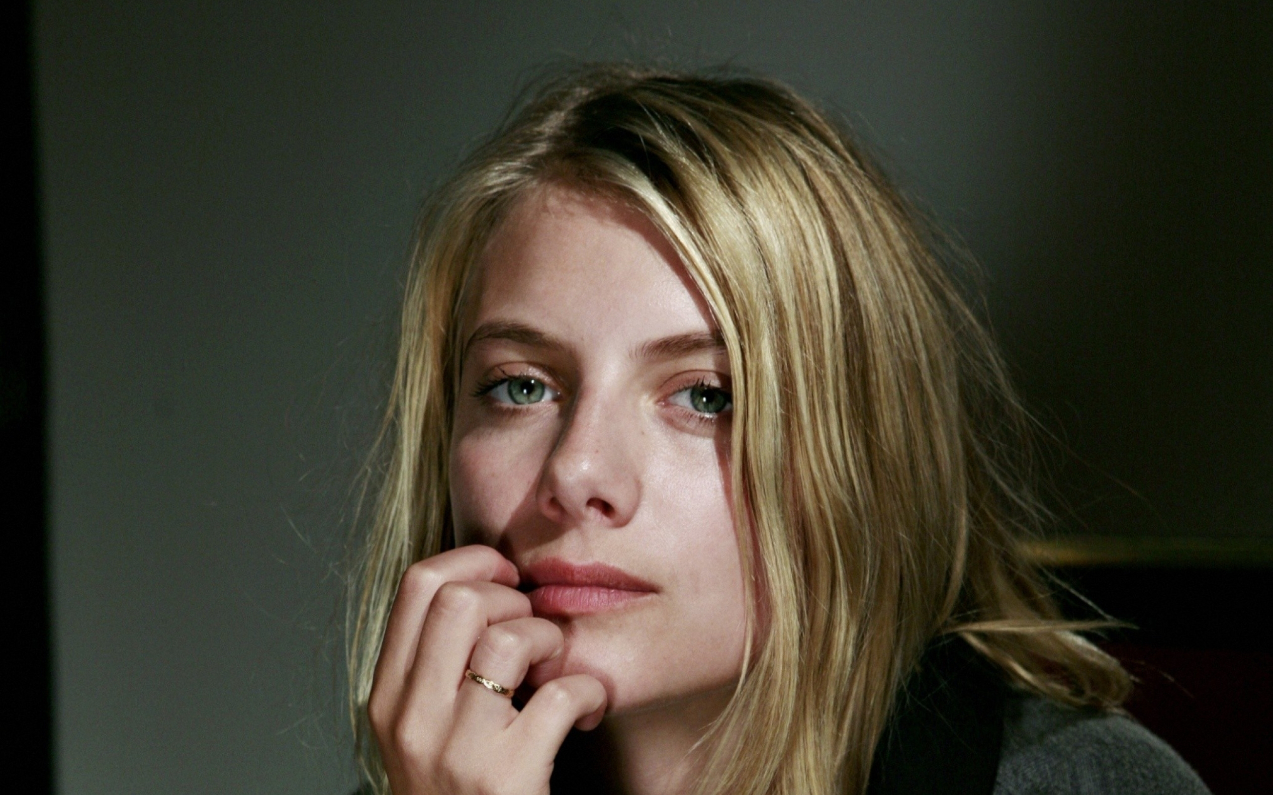 Melanie Laurent Actress French 2560x1600