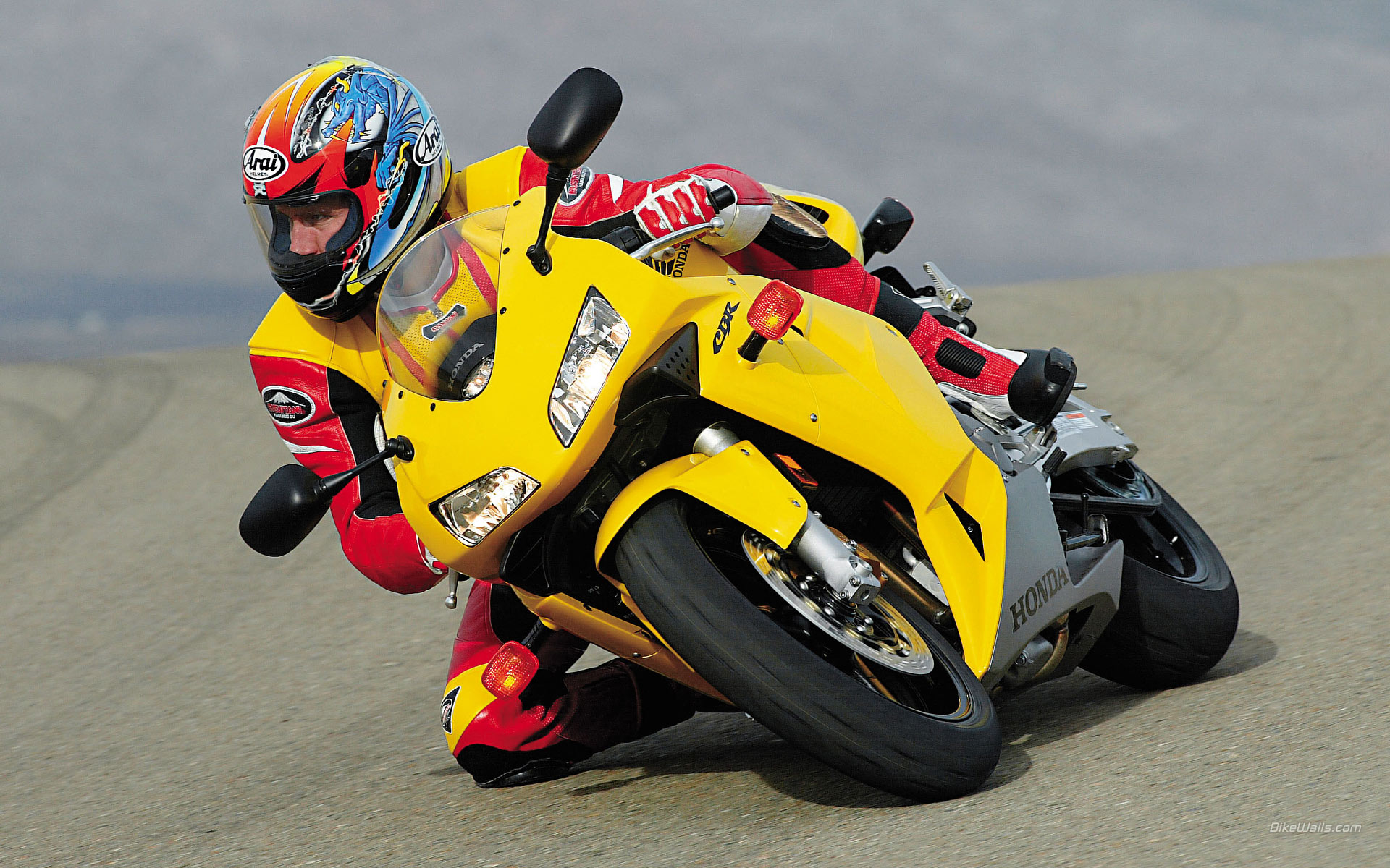 Motorcycle Race Honda CBR600RR 1920x1200
