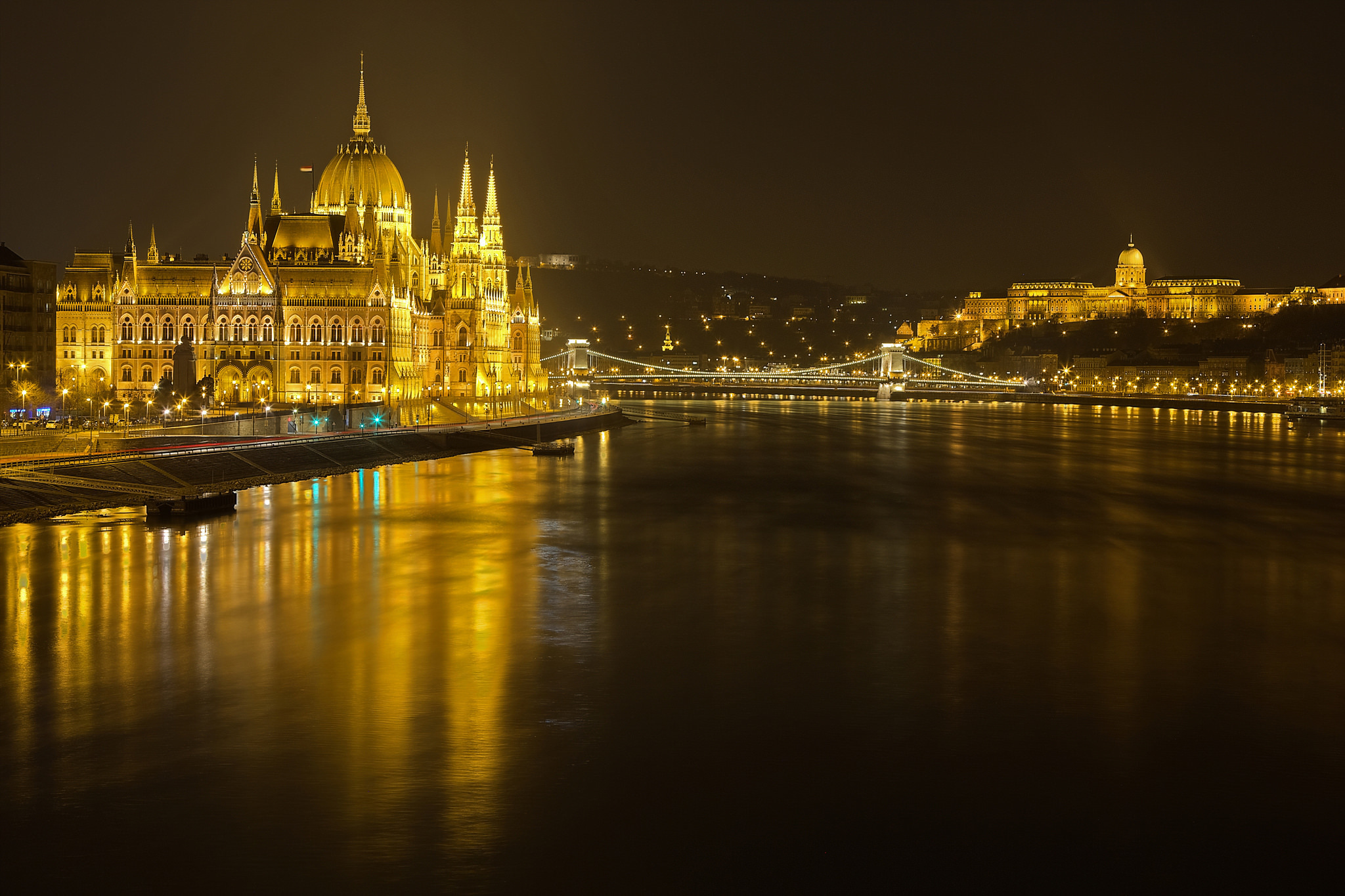 Budapest Hungary Danube Hungarian Parliament Building Light Night Chain Bridge 2048x1365