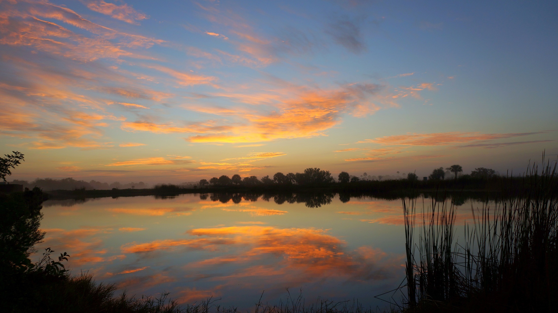 Cloud Dawn Florida Lake Landscape Morning Reflection Sky Sunrise Usa 2200x1236