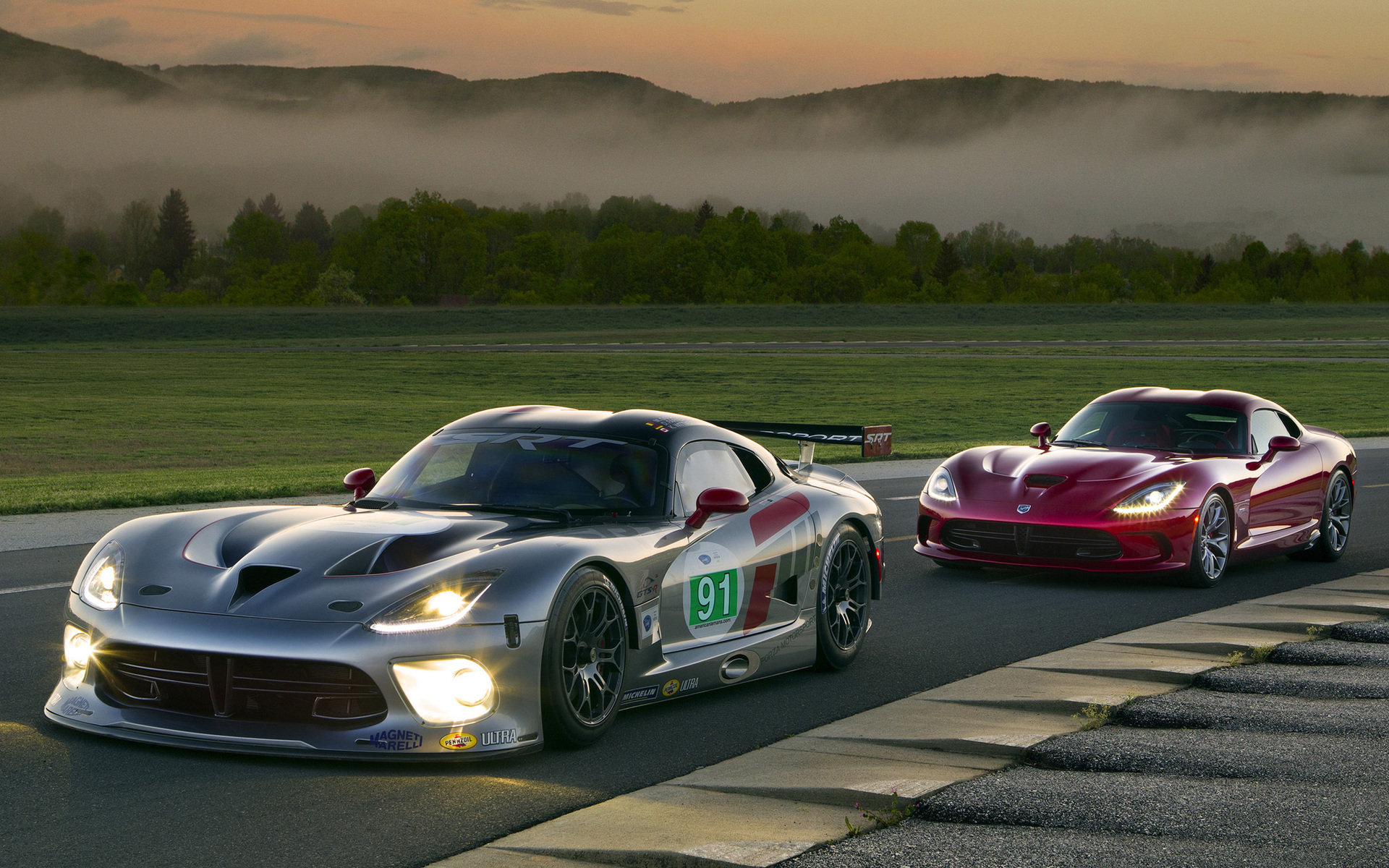 Vehicles Dodge SRT Viper GTS 1920x1200