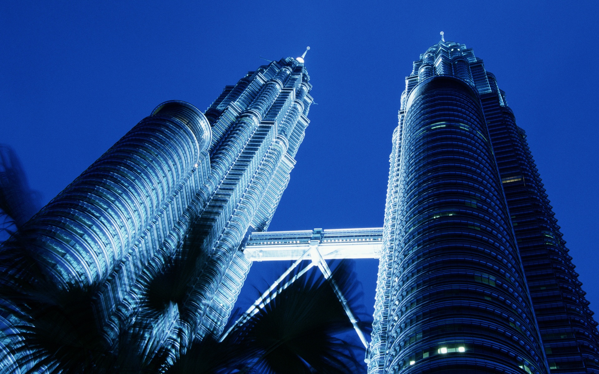 Man Made Petronas Towers 1920x1200